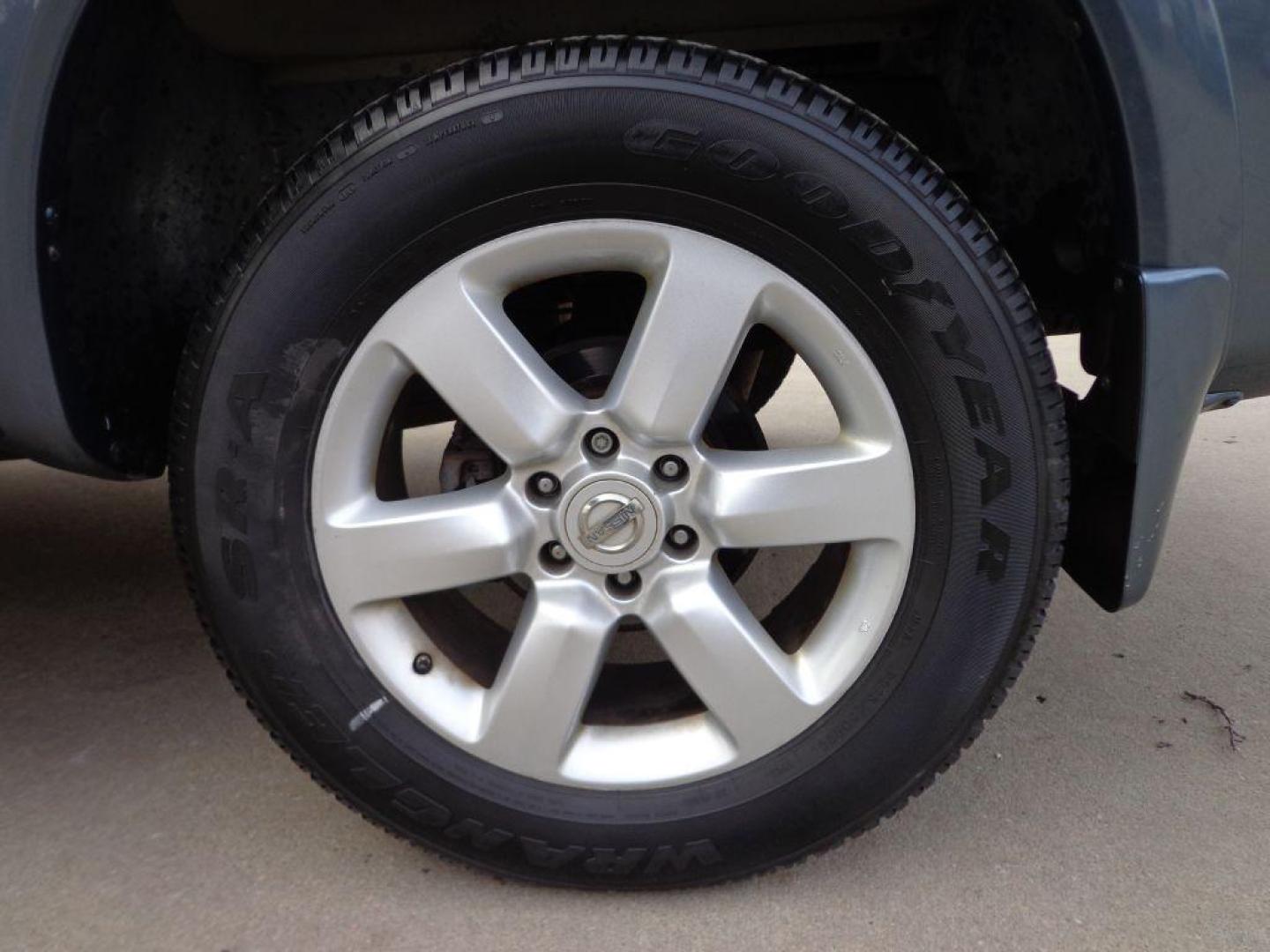 2011 BLUE NISSAN TITAN SL (1N6AA0EC3BN) with an 5.6L engine, Automatic transmission, located at 6610 L St., Omaha, NE, 68117, (402) 731-7800, 41.212872, -96.014702 - THIS VEHICLE HAS A CLEAN TITLE WITH A FREE CARFAX PROVIDED! 2-OWNER, CLEAN CARFAX, LOW MILEAGE, RUST-FREE, HEATED LEATHER, PREMIUM AUDIO AND NEWER TIRES! *****We have found that most customers do the majority of their shopping online before visiting a dealership. For this reason we feel it nec - Photo#10