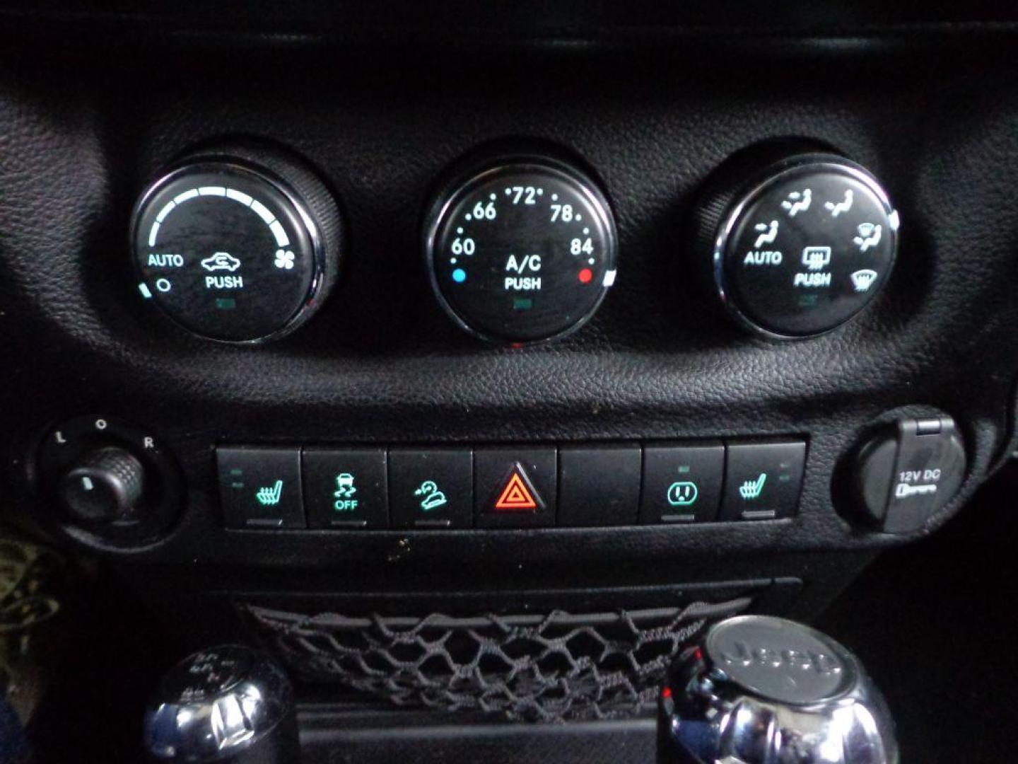 2013 BLACK JEEP WRANGLER UNLIMI SAHARA (1C4HJWEGXDL) with an 3.6L engine, Automatic transmission, located at 6610 L St., Omaha, NE, 68117, (402) 731-7800, 41.212872, -96.014702 - THIS VEHICLE HAS A BEEN FULLY INSPECTED AND HAS A CLEAN TITLE WITH A FREE CARFAX REPORT. SHARP 2-OWNER SAHARA WITH A CLEAN CARFAX, LOW MILEAGE, RUST-FREE UNDERCARRIAGE, HEATED SEATS, NAV, PREMIUM AUDIO AND NEWER TIRES! *****We have found that most customers do the majority of their shopping onl - Photo#22