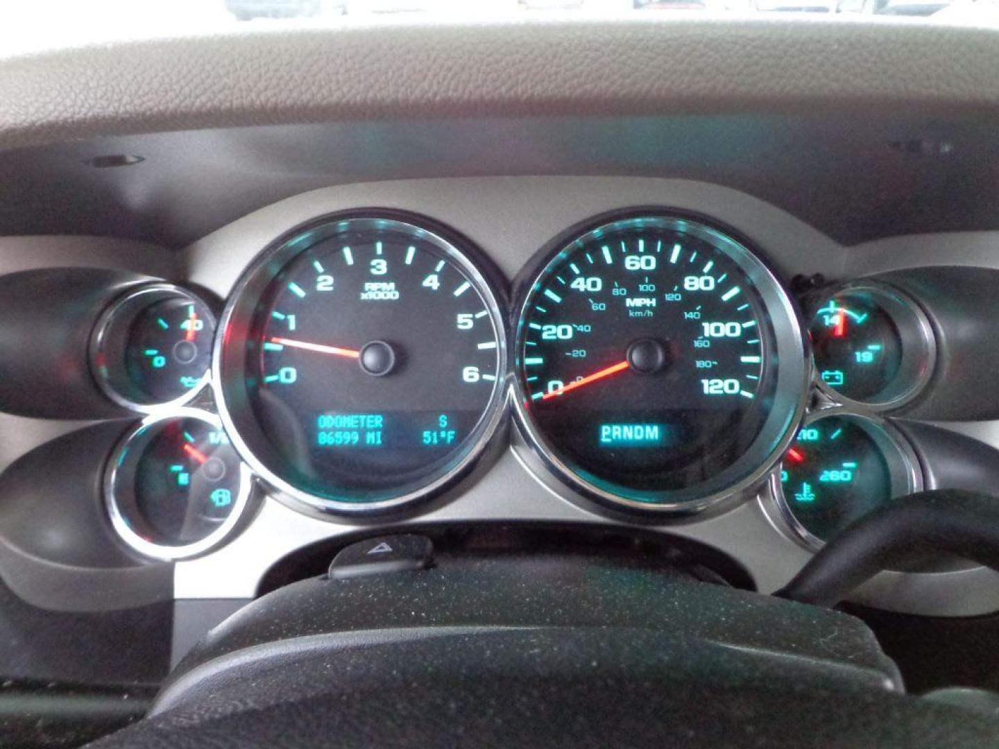 2013 BLACK CHEVROLET SILVERADO 1500 LT (1GCRKSE75DZ) with an 5.3L engine, Automatic transmission, located at 6610 L St., Omaha, NE, 68117, (402) 731-7800, 41.212872, -96.014702 - THIS VEHICLE HAS A CLEAN TITLE WITH A FREE CARFAX PROVIDED! 1-OWNER, CLEAN CARFAX, LOW MILEAGE WITH NEWER TIRES! *****We have found that most customers do the majority of their shopping online before visiting a dealership. For this reason we feel it necessary to have a competitive price on our u - Photo#15