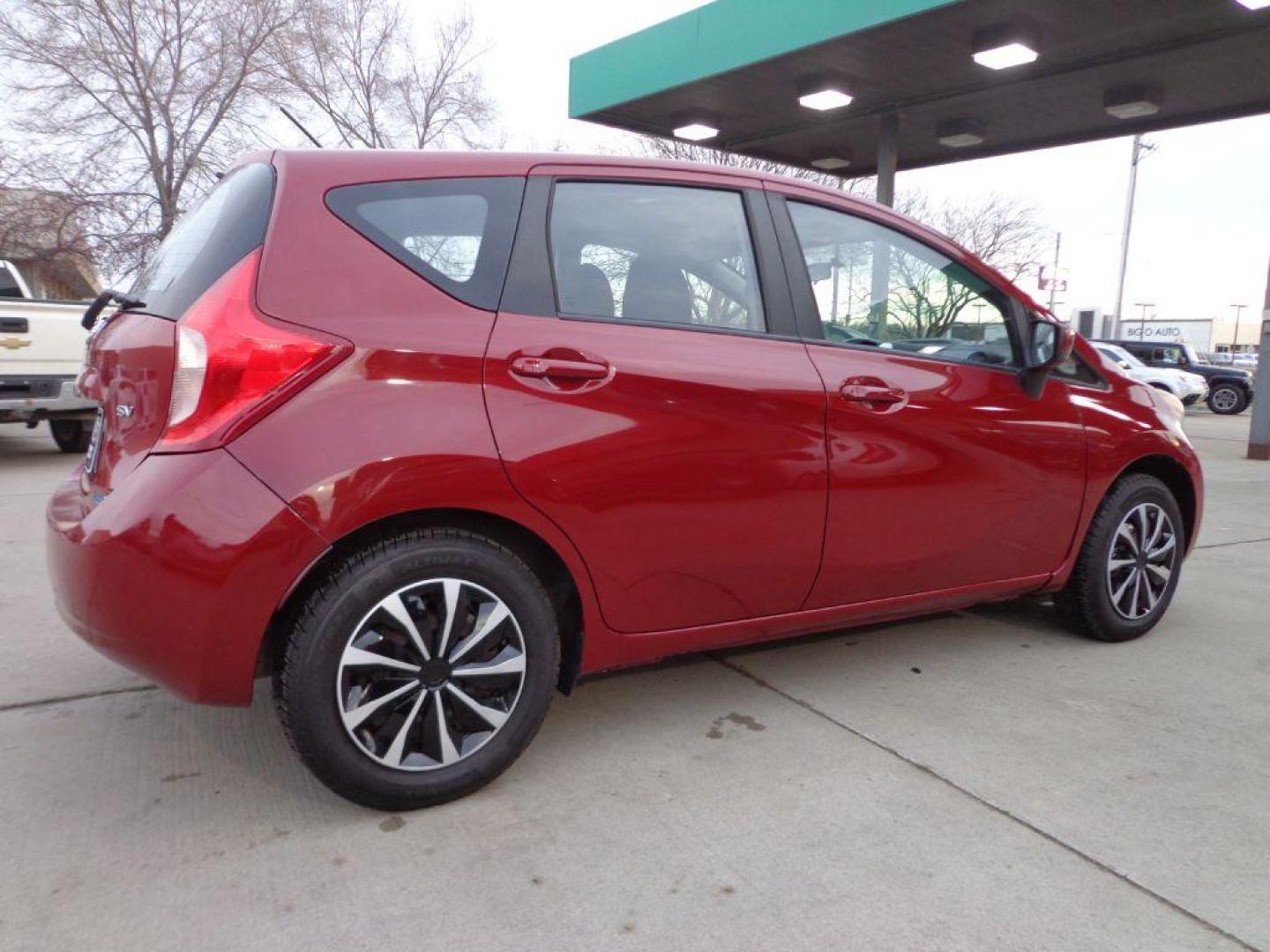 2015 RED NISSAN VERSA NOTE SV (3N1CE2CP2FL) with an 1.6L engine, Continuously Variable transmission, located at 6610 L St., Omaha, NE, 68117, (402) 731-7800, 41.212872, -96.014702 - THIS VEHICLE HAS A BEEN FULLY INSPECTED AND HAS A CLEAN TITLE WITH A FREE CARFAX REPORT PROVIDED! FRESH TRADE, RUNS AND DRIVES WELL WITH NEWER TIRES! *****We have found that most customers do the majority of their shopping online before visiting a ealership. For this reason we feel it necessary - Photo#3