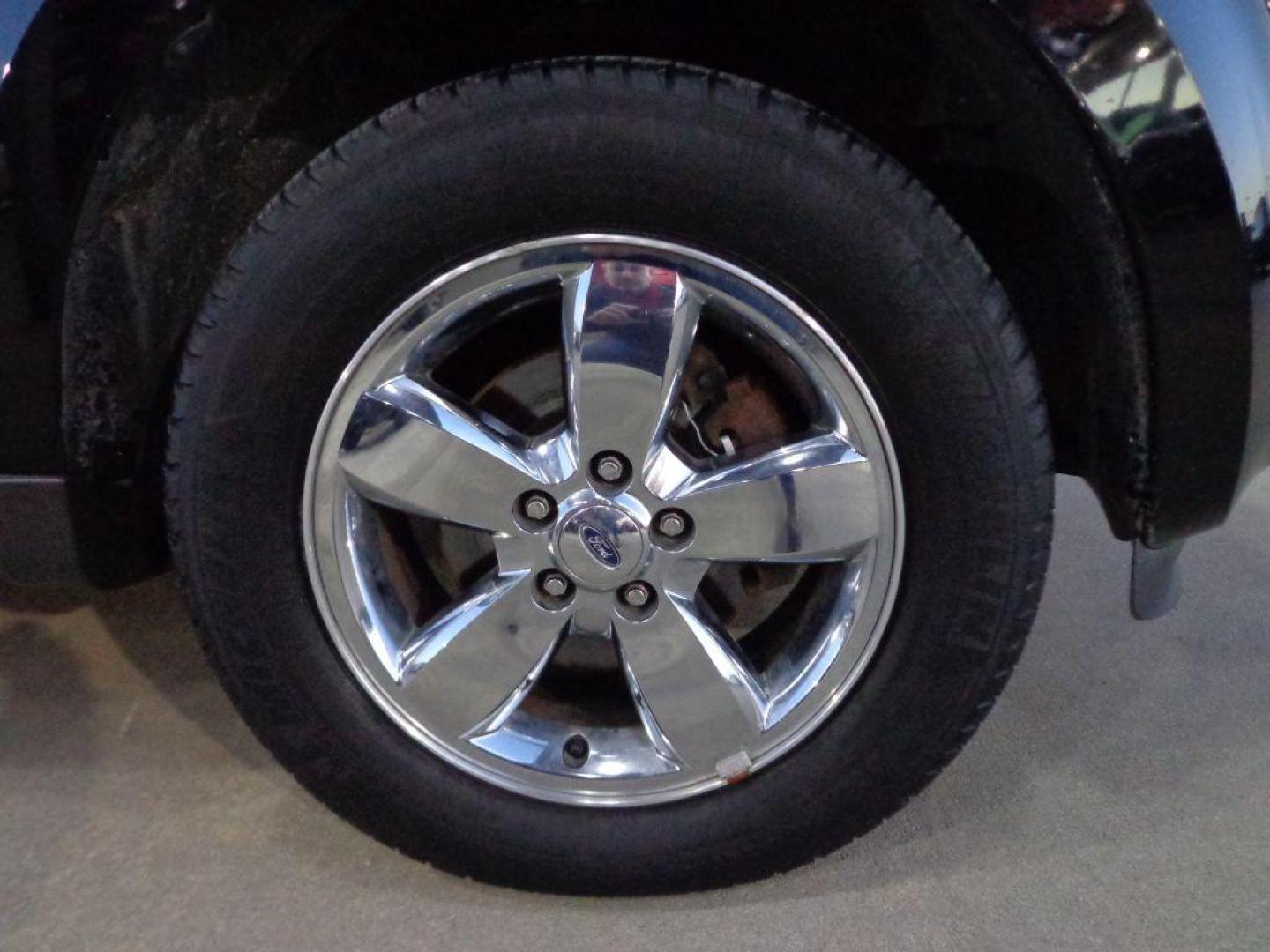 2012 BLACK FORD ESCAPE LIMITED (1FMCU9EG9CK) with an 3.0L engine, Automatic transmission, located at 6610 L St., Omaha, NE, 68117, (402) 731-7800, 41.212872, -96.014702 - Photo#8