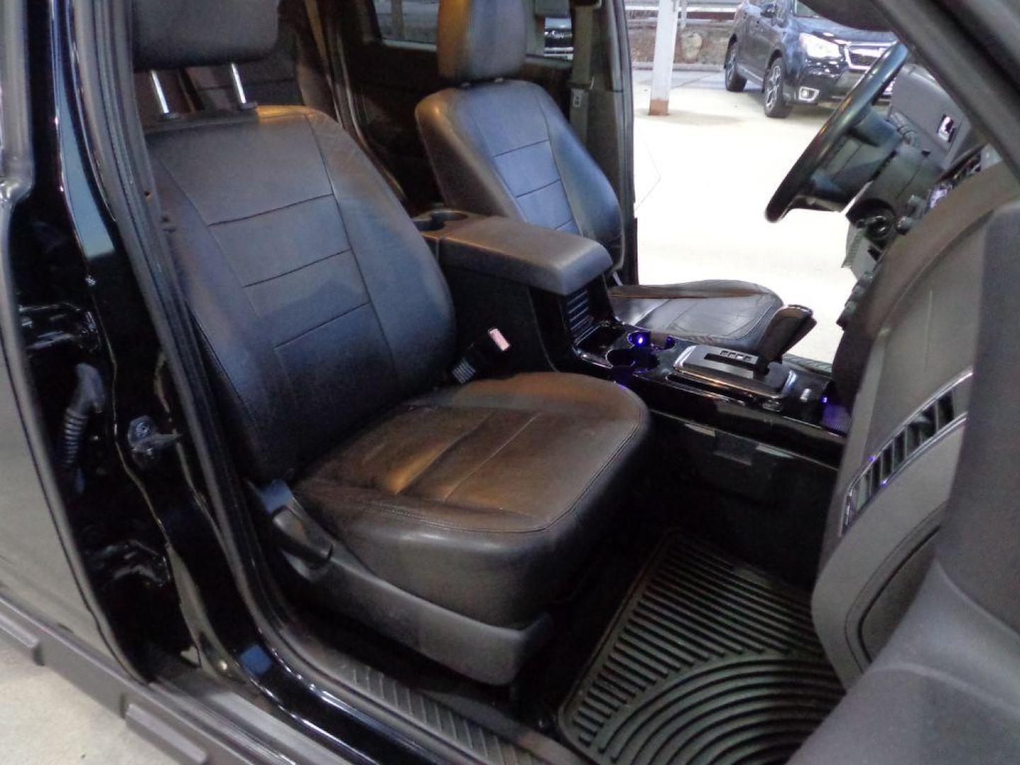 2012 BLACK FORD ESCAPE LIMITED (1FMCU9EG9CK) with an 3.0L engine, Automatic transmission, located at 6610 L St., Omaha, NE, 68117, (402) 731-7800, 41.212872, -96.014702 - Photo#16