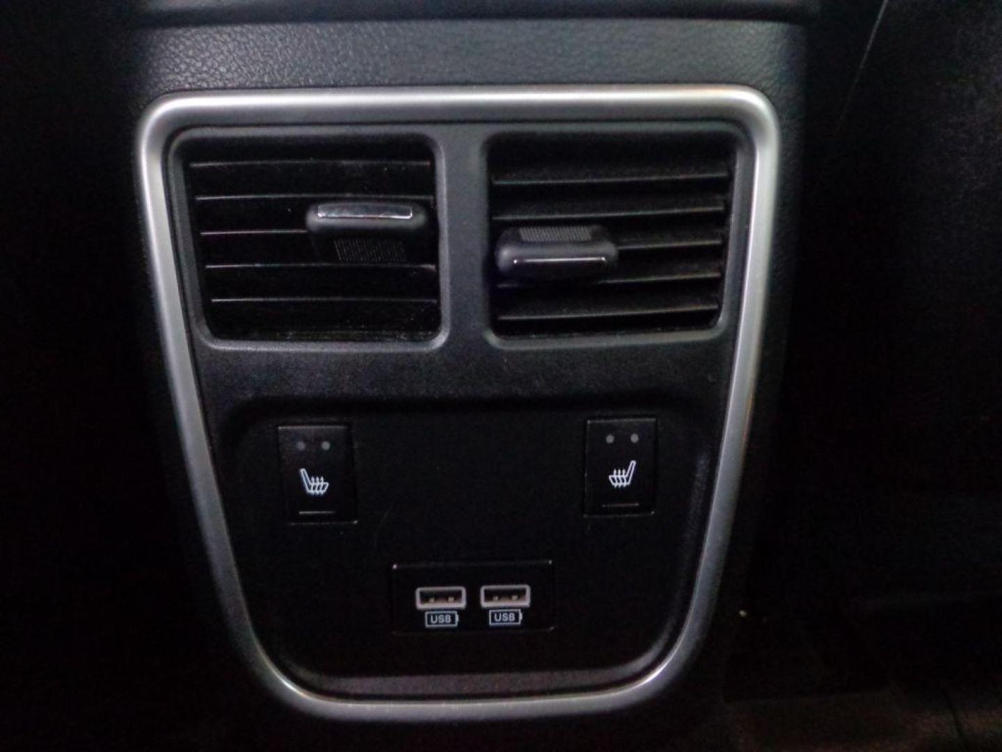 2015 WHITE DODGE CHARGER SXT (2C3CDXJG7FH) with an 3.6L engine, Automatic transmission, located at 6610 L St., Omaha, NE, 68117, (402) 731-7800, 41.212872, -96.014702 - THIS VEHICLE HAS A BEEN FULLY INSPECTED AND HAS A CLEAN TITLE WITH A FREE CARFAX REPORT PROVIDED! 1-OWNER, CLEAN CARFAX, LOW MILEAGE, AWD, HEATED/COOLED SEATS, LANE DEPARTURE, ADAPTIVE CRUISE, PREMIUM AUDIO, NAV, BACKUP CAM AND MUCH MORE *****We have found that most customers do the majority of - Photo#16