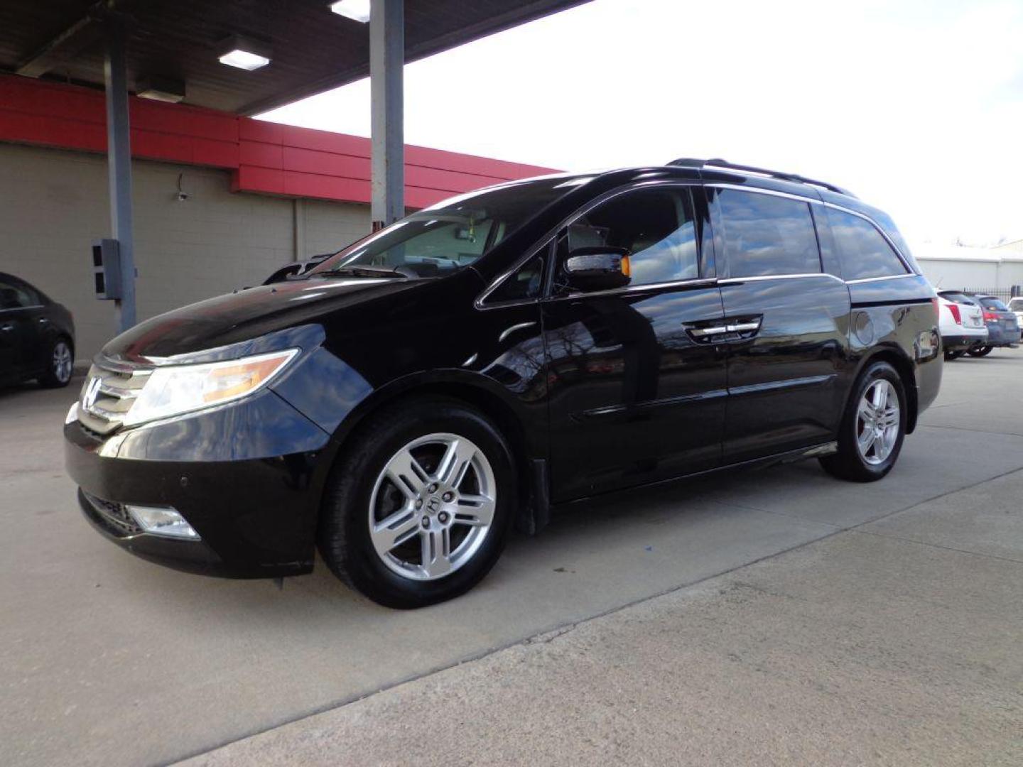 2012 BLACK HONDA ODYSSEY TOURING ELITE (5FNRL5H98CB) with an 3.5L engine, Automatic transmission, located at 6610 L St., Omaha, NE, 68117, (402) 731-7800, 41.212872, -96.014702 - THIS VEHICLE HAS A CLEAN TITLE WITH A FREE CARFAX PROVIDED! 1-OWNER, CLEAN CARFAX, LOW MILEAGE TOURING ELITE! *****We have found that most customers do the majority of their shopping online before visiting a dealership. For this reason we feel it necessary to have a competitive price on our used - Photo#0