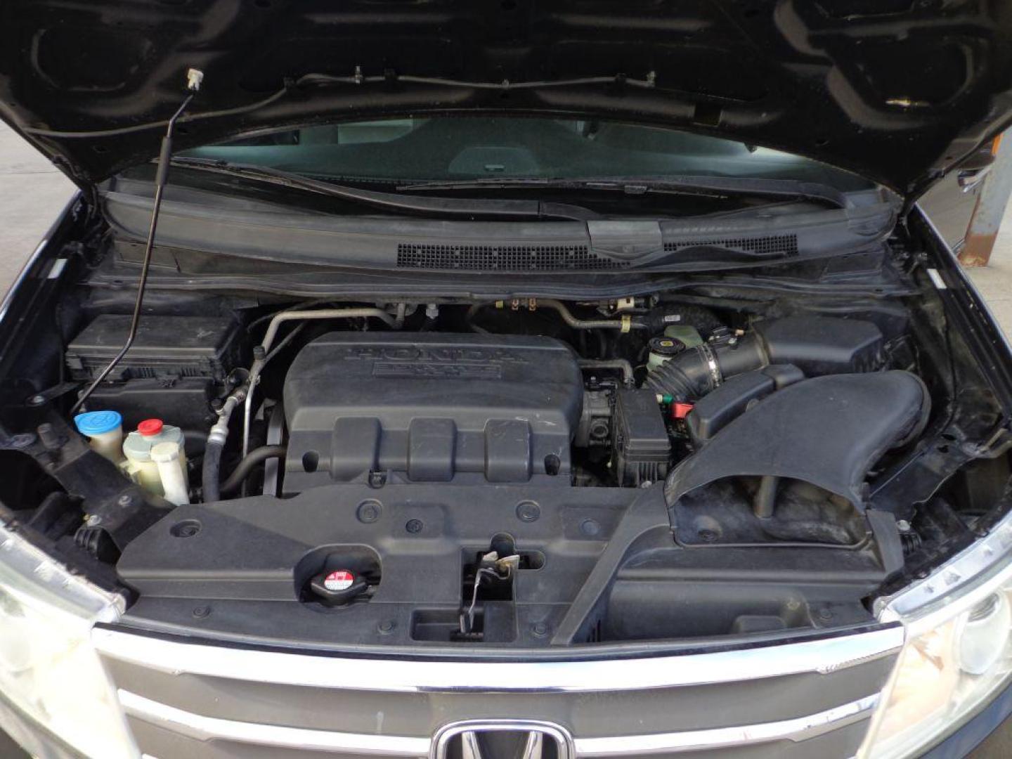 2012 BLACK HONDA ODYSSEY TOURING ELITE (5FNRL5H98CB) with an 3.5L engine, Automatic transmission, located at 6610 L St., Omaha, NE, 68117, (402) 731-7800, 41.212872, -96.014702 - THIS VEHICLE HAS A CLEAN TITLE WITH A FREE CARFAX PROVIDED! 1-OWNER, CLEAN CARFAX, LOW MILEAGE TOURING ELITE! *****We have found that most customers do the majority of their shopping online before visiting a dealership. For this reason we feel it necessary to have a competitive price on our used - Photo#11