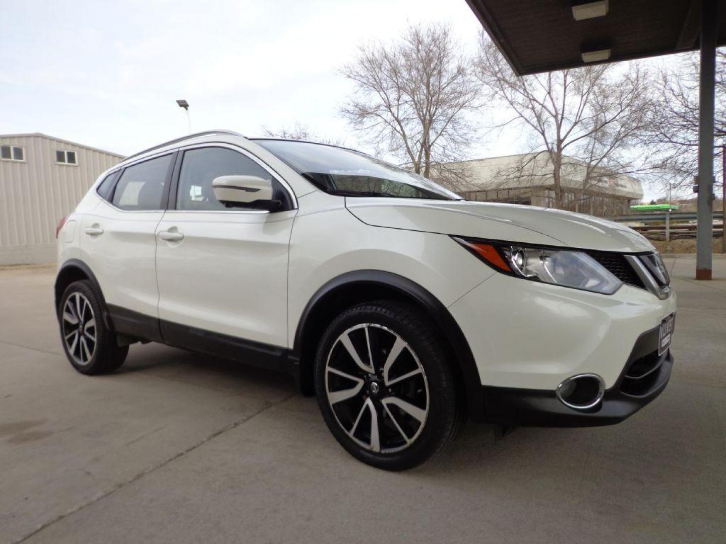 2018 WHITE NISSAN ROGUE SPORT SL (JN1BJ1CRXJW) with an 2.0L engine, Continuously Variable transmission, located at 6610 L St., Omaha, NE, 68117, (402) 731-7800, 41.212872, -96.014702 - THIS VEHICLE HAS A BEEN FULLY INSPECTED AND HAS A CLEAN TITLE WITH A FREE CARFAX REPORT PROVIDED! 1-0WNER, CLEAN CARFAX, LOW MILEAGE,HEATED LEATHER, 360 BACKUP, NAV AND BLIND SPOT ASSIST *****We have found that most customers do the majority of their shopping online before visiting a ealership. - Photo#2