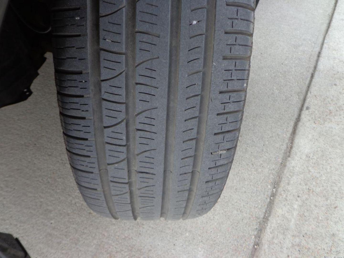 2018 WHITE NISSAN ROGUE SPORT SL (JN1BJ1CRXJW) with an 2.0L engine, Continuously Variable transmission, located at 6610 L St., Omaha, NE, 68117, (402) 731-7800, 41.212872, -96.014702 - THIS VEHICLE HAS A BEEN FULLY INSPECTED AND HAS A CLEAN TITLE WITH A FREE CARFAX REPORT PROVIDED! 1-0WNER, CLEAN CARFAX, LOW MILEAGE,HEATED LEATHER, 360 BACKUP, NAV AND BLIND SPOT ASSIST *****We have found that most customers do the majority of their shopping online before visiting a ealership. - Photo#6