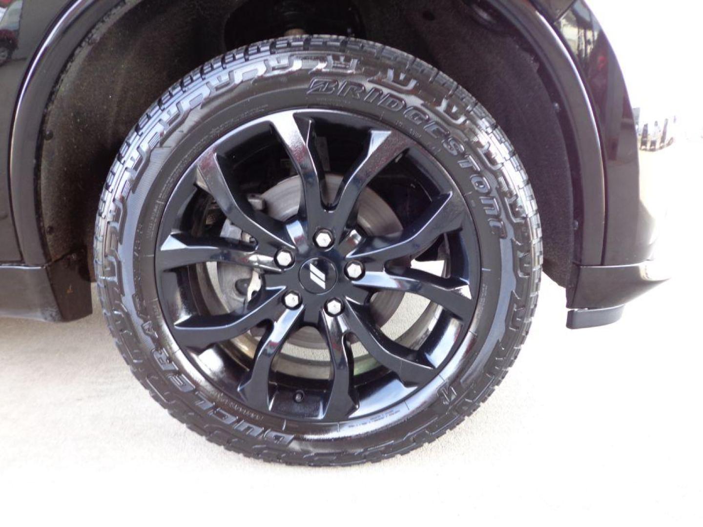 2019 BLACK DODGE DURANGO SXT PLUS (1C4RDJAG5KC) with an 3.6L engine, Automatic transmission, located at 6610 L St., Omaha, NE, 68117, (402) 731-7800, 41.212872, -96.014702 - THIS VEHICLE HAS A BEEN FULLY INSPECTED AND HAS A CLEAN TITLE WITH A FREE CARFAX REPORT PROVIDED! 1-OWNER, CLEAN CARFAX, LOW MILEAGE, BLACKTOP PACKAGE, 2ND ROW CAPTAINS, SUNROOF, BLIND SPOT AND CROSS PATH DETECTION, PARK ASSISTAND NEWER TIRES! *****We have found that most customers do the major - Photo#7