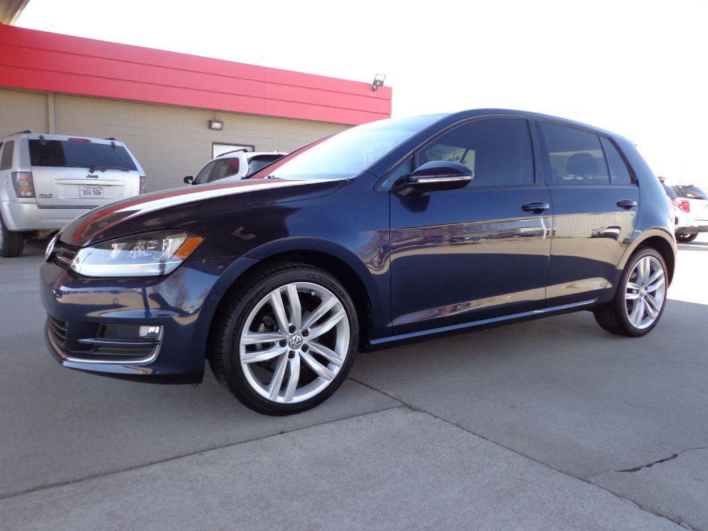 photo of 2017 VOLKSWAGEN GOLF SEL