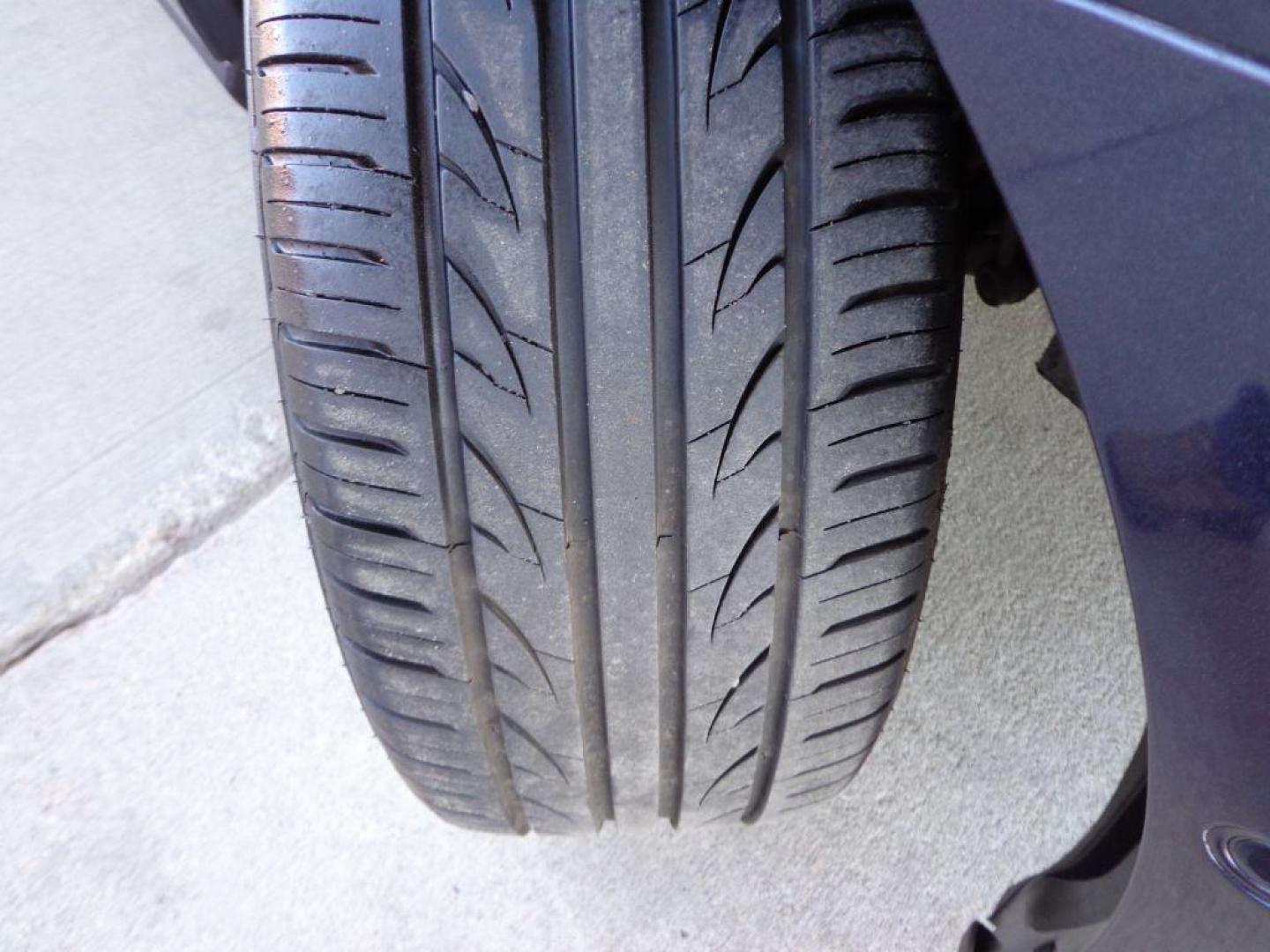 2017 BLUE VOLKSWAGEN GOLF SEL (3VW217AUXHM) with an 1.8L engine, Automatic transmission, located at 6610 L St., Omaha, NE, 68117, (402) 731-7800, 41.212872, -96.014702 - THIS VEHICLE HAS A BEEN FULLY INSPECTED AND HAS A CLEAN TITLE WITH A FREE CARFAX REPORT PROVIDED! 2-OWNER, CLEAN CARFAX, LOW MILEAGE, SUNROOF, HEATED LEATHER, FENDER AUDIO, BLIND SPOT ASSIST AND NEWER TIRES! *****We have found that most customers do the majority of their shopping online befor - Photo#6