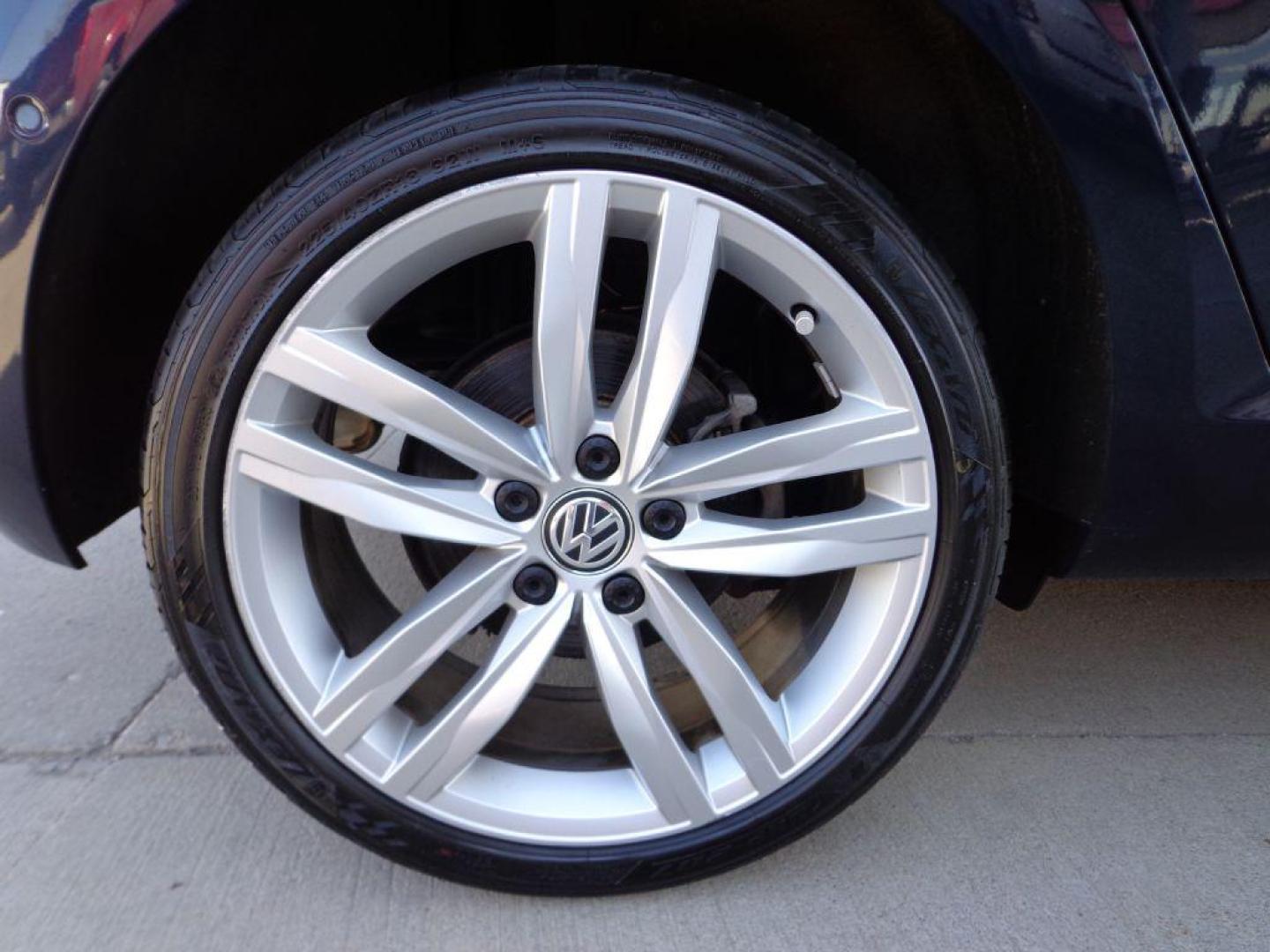 2017 BLUE VOLKSWAGEN GOLF SEL (3VW217AUXHM) with an 1.8L engine, Automatic transmission, located at 6610 L St., Omaha, NE, 68117, (402) 731-7800, 41.212872, -96.014702 - THIS VEHICLE HAS A BEEN FULLY INSPECTED AND HAS A CLEAN TITLE WITH A FREE CARFAX REPORT PROVIDED! 2-OWNER, CLEAN CARFAX, LOW MILEAGE, SUNROOF, HEATED LEATHER, FENDER AUDIO, BLIND SPOT ASSIST AND NEWER TIRES! *****We have found that most customers do the majority of their shopping online befor - Photo#9