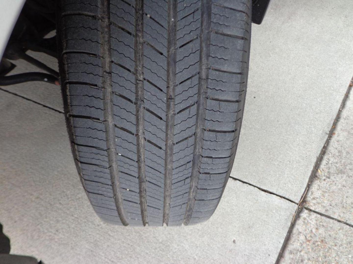 2015 SILVER SUBARU FORESTER 2.5I LIMITED (JF2SJAHC2FH) with an 2.5L engine, Automatic transmission, located at 6610 L St., Omaha, NE, 68117, (402) 731-7800, 41.212872, -96.014702 - THIS VEHICLE HAS A BEEN FULLY INSPECTED AND HAS A CLEAN TITLE WITH A FREE CARFAX REPORT PROVIDED! 2-OWNER, CLEAN CARFAX, LOW MILEAGE, HEATED SEATS, SUNROOF, REMOTE START AND NEWER TIRES! *****We have found that most customers do the majority of their shopping online before visiting a ealership. - Photo#6