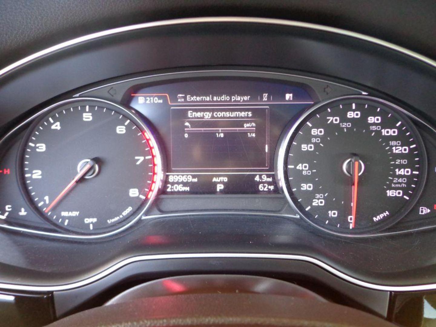 2018 WHITE AUDI Q7 PREMIUM PLUS (WA1LAAF77JD) with an 3.0L engine, Automatic transmission, located at 6610 L St., Omaha, NE, 68117, (402) 731-7800, 41.212872, -96.014702 - THIS VEHICLE HAS A BEEN FULLY INSPECTED AND HAS A CLEAN TITLE WITH A FREE CARFAX REPORT PROVIDED! *****We have found that most customers do the majority of their shopping online before visiting a ealership. For this reason we feel it necessary to have a competitive price on our used vehicles rig - Photo#24