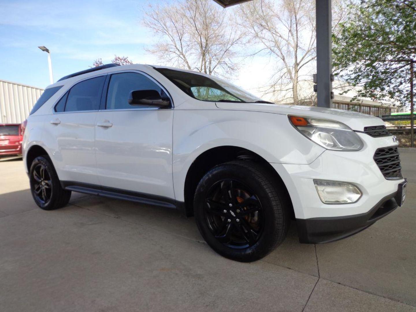 2017 WHITE CHEVROLET EQUINOX LT (2GNFLFEK8H6) with an 2.4L engine, Automatic transmission, located at 6610 L St., Omaha, NE, 68117, (402) 731-7800, 41.212872, -96.014702 - THIS VEHICLE HAS A BEEN FULLY INSPECTED AND HAS A CLEAN TITLE WITH A FREE CARFAX REPORT PROVIDED! 2-OWNER, CLEAN CARFAX, LOW MILEAGE, SUNROOF, HEATED LEATHER, NEWER TIRES AND MUCH MORE! *****We have found that most customers do the majority of their shopping online before visiting a ealership. - Photo#2