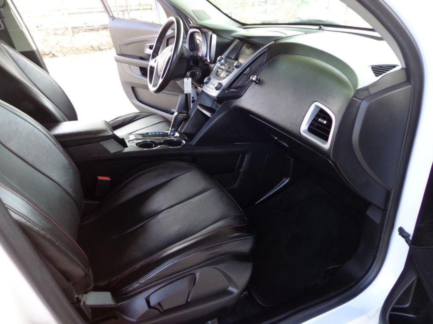 2017 WHITE CHEVROLET EQUINOX LT (2GNFLFEK8H6) with an 2.4L engine, Automatic transmission, located at 6610 L St., Omaha, NE, 68117, (402) 731-7800, 41.212872, -96.014702 - THIS VEHICLE HAS A BEEN FULLY INSPECTED AND HAS A CLEAN TITLE WITH A FREE CARFAX REPORT PROVIDED! 2-OWNER, CLEAN CARFAX, LOW MILEAGE, SUNROOF, HEATED LEATHER, NEWER TIRES AND MUCH MORE! *****We have found that most customers do the majority of their shopping online before visiting a ealership. - Photo#17