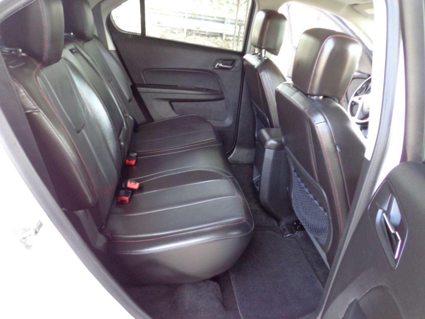 2017 WHITE CHEVROLET EQUINOX LT (2GNFLFEK8H6) with an 2.4L engine, Automatic transmission, located at 6610 L St., Omaha, NE, 68117, (402) 731-7800, 41.212872, -96.014702 - THIS VEHICLE HAS A BEEN FULLY INSPECTED AND HAS A CLEAN TITLE WITH A FREE CARFAX REPORT PROVIDED! 2-OWNER, CLEAN CARFAX, LOW MILEAGE, SUNROOF, HEATED LEATHER, NEWER TIRES AND MUCH MORE! *****We have found that most customers do the majority of their shopping online before visiting a ealership. - Photo#18