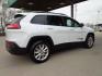 2017 WHITE JEEP CHEROKEE LATITUDE (1C4PJMCS5HW) with an 3.2L engine, Automatic transmission, located at 6610 L St., Omaha, NE, 68117, (402) 731-7800, 41.212872, -96.014702 - THIS VEHICLE HAS A BEEN FULLY INSPECTED AND HAS A CLEAN TITLE WITH A FREE CARFAX REPORT PROVIDED! 1-OWNER, CLEAN CARFAX, LOW MILEAGE *****We have found that most customers do the majority of their shopping online before visiting a ealership. For this reason we feel it necessary to have a compe - Photo#3