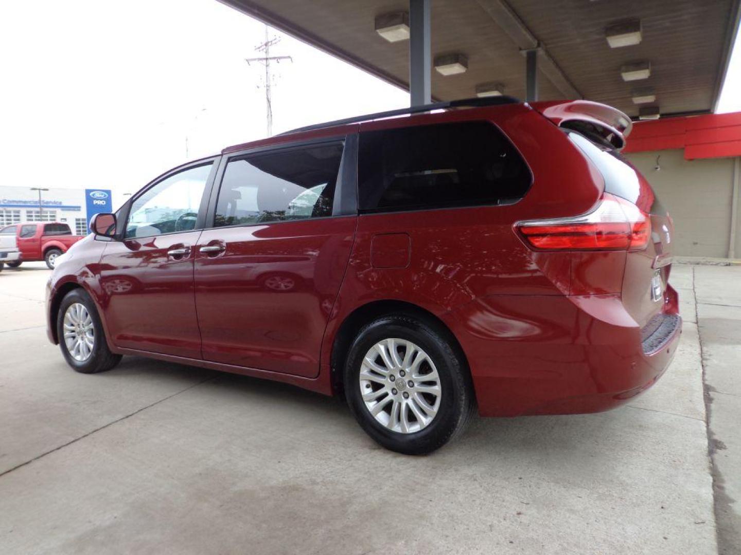 2015 RED TOYOTA SIENNA XLE (5TDYK3DC2FS) with an 3.5L engine, Automatic transmission, located at 6610 L St., Omaha, NE, 68117, (402) 731-7800, 41.212872, -96.014702 - THIS VEHICLE HAS A BEEN FULLY INSPECTED AND HAS A CLEAN TITLE WITH A FREE CARFAX REPORT CLEAN CARFAX, LOW MILEAGE, SUNROOF *****We have found that most customers do the majority of their shopping online before visiting a ealership. For this reason we feel it necessary to have a competitive pri - Photo#5