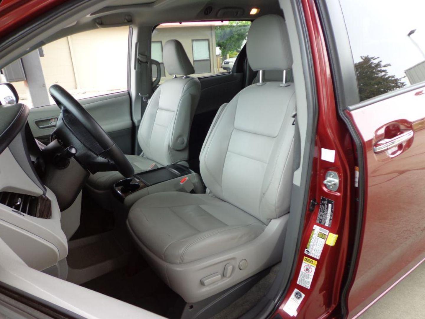 2015 RED TOYOTA SIENNA XLE (5TDYK3DC2FS) with an 3.5L engine, Automatic transmission, located at 6610 L St., Omaha, NE, 68117, (402) 731-7800, 41.212872, -96.014702 - THIS VEHICLE HAS A BEEN FULLY INSPECTED AND HAS A CLEAN TITLE WITH A FREE CARFAX REPORT CLEAN CARFAX, LOW MILEAGE, SUNROOF *****We have found that most customers do the majority of their shopping online before visiting a ealership. For this reason we feel it necessary to have a competitive pri - Photo#12