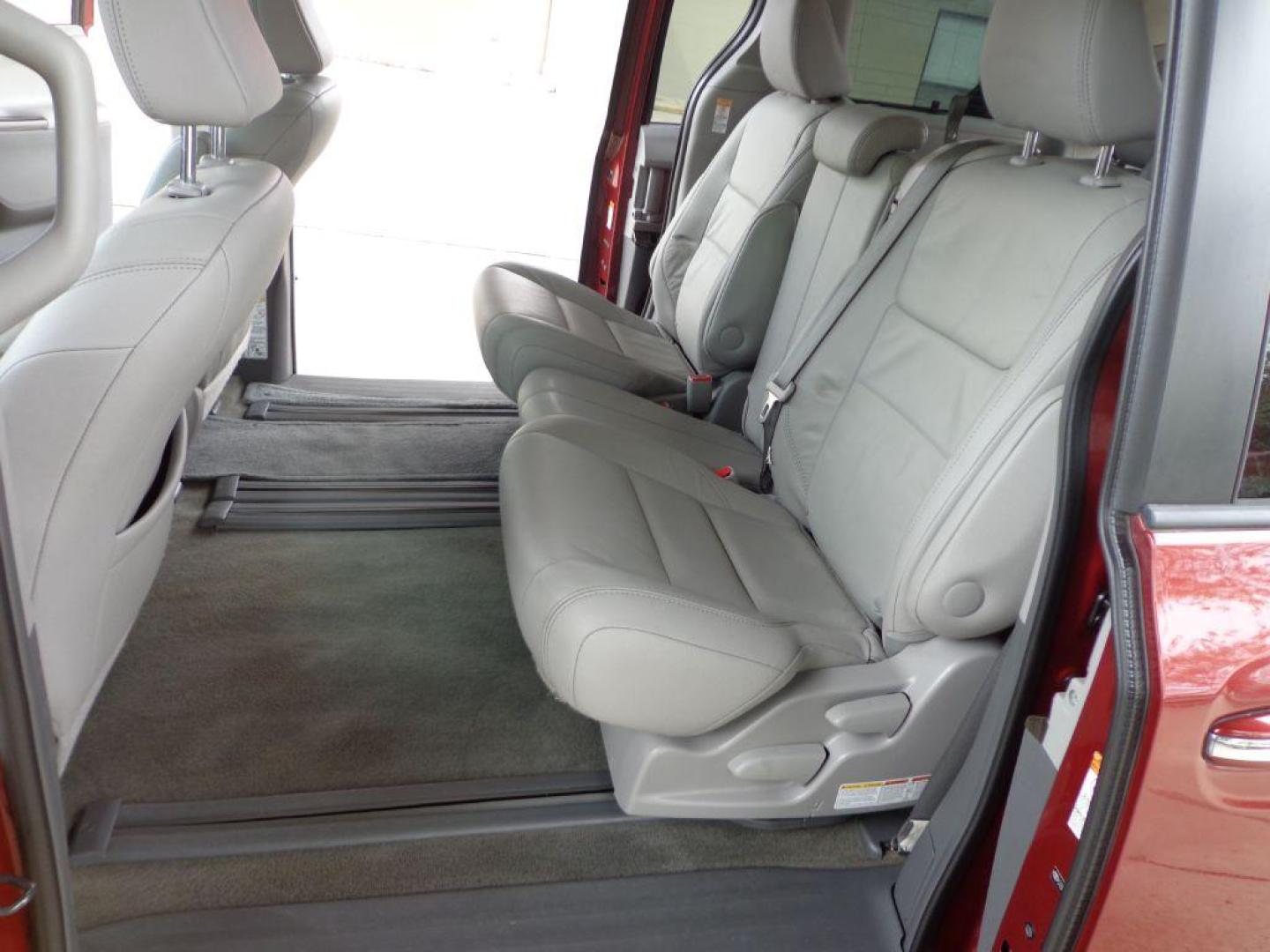 2015 RED TOYOTA SIENNA XLE (5TDYK3DC2FS) with an 3.5L engine, Automatic transmission, located at 6610 L St., Omaha, NE, 68117, (402) 731-7800, 41.212872, -96.014702 - THIS VEHICLE HAS A BEEN FULLY INSPECTED AND HAS A CLEAN TITLE WITH A FREE CARFAX REPORT CLEAN CARFAX, LOW MILEAGE, SUNROOF *****We have found that most customers do the majority of their shopping online before visiting a ealership. For this reason we feel it necessary to have a competitive pri - Photo#19