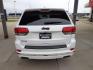 2015 WHITE JEEP GRAND CHEROKEE OVERLAND (1C4RJFCG9FC) with an 3.6L engine, Automatic transmission, located at 6610 L St., Omaha, NE, 68117, (402) 731-7800, 41.212872, -96.014702 - THIS VEHICLE HAS A BEEN FULLY INSPECTED AND HAS A CLEAN TITLE WITH A FREE CARFAX REPORT PROVIDED! LOADED WITH OPTIONS! *****We have found that most customers do the majority of their shopping online before visiting a ealership. For this reason we feel it necessary to have a competitive price on - Photo#4