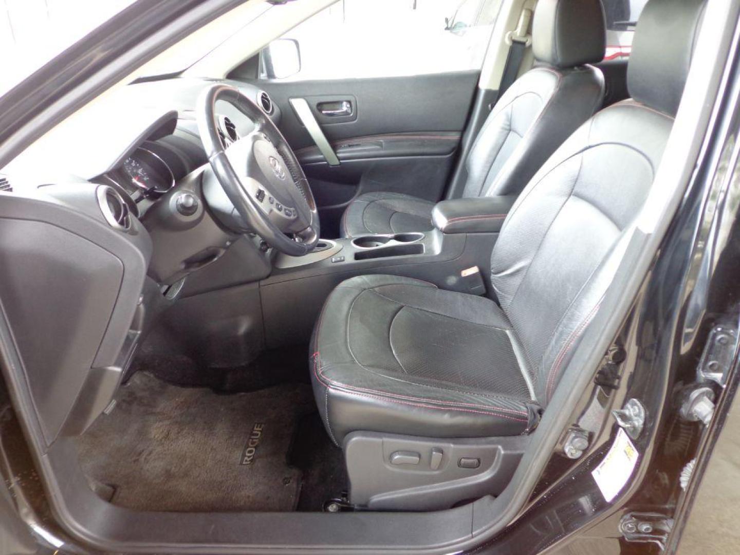 2011 BLACK NISSAN ROGUE SL (JN8AS5MV7BW) with an 2.5L engine, Continuously Variable transmission, located at 6610 L St., Omaha, NE, 68117, (402) 731-7800, 41.212872, -96.014702 - THIS VEHICLE HAS A BEEN FULLY INSPECTED AND HAS A CLEAN TITLE WITH A FREE CARFAX REPORT PROVIDED! FRESH TRADE-IN, LOADED WITH HEATED LEATHER, SUNROOF, NAV, BACKUP CAM, REMOTE START AND NEWER TIRES! *****We have found that most customers do the majority of their shopping online before visiting - Photo#11