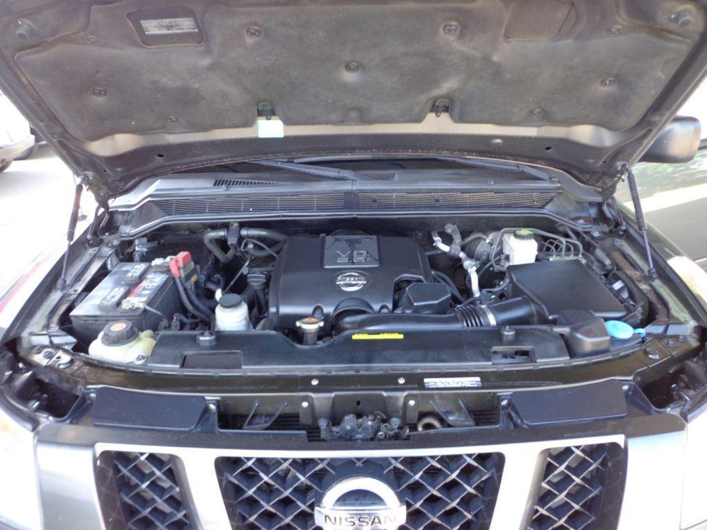 2011 GRAY NISSAN TITAN PRO-4X (1N6BA0EC9BN) with an 5.6L engine, Automatic transmission, located at 6610 L St., Omaha, NE, 68117, (402) 731-7800, 41.212872, -96.014702 - THIS VEHICLE HAS A BEEN FULLY INSPECTED AND HAS A CLEAN TITLE WITH A FREE CARFAX REPORT PROVIDED! SHARP RUST-FREE TITAN WITH LOW MILEAGE AND NEWER TIRES *****We have found that most customers do the majority of their shopping online before visiting a ealership. For this reason we feel it necess - Photo#11