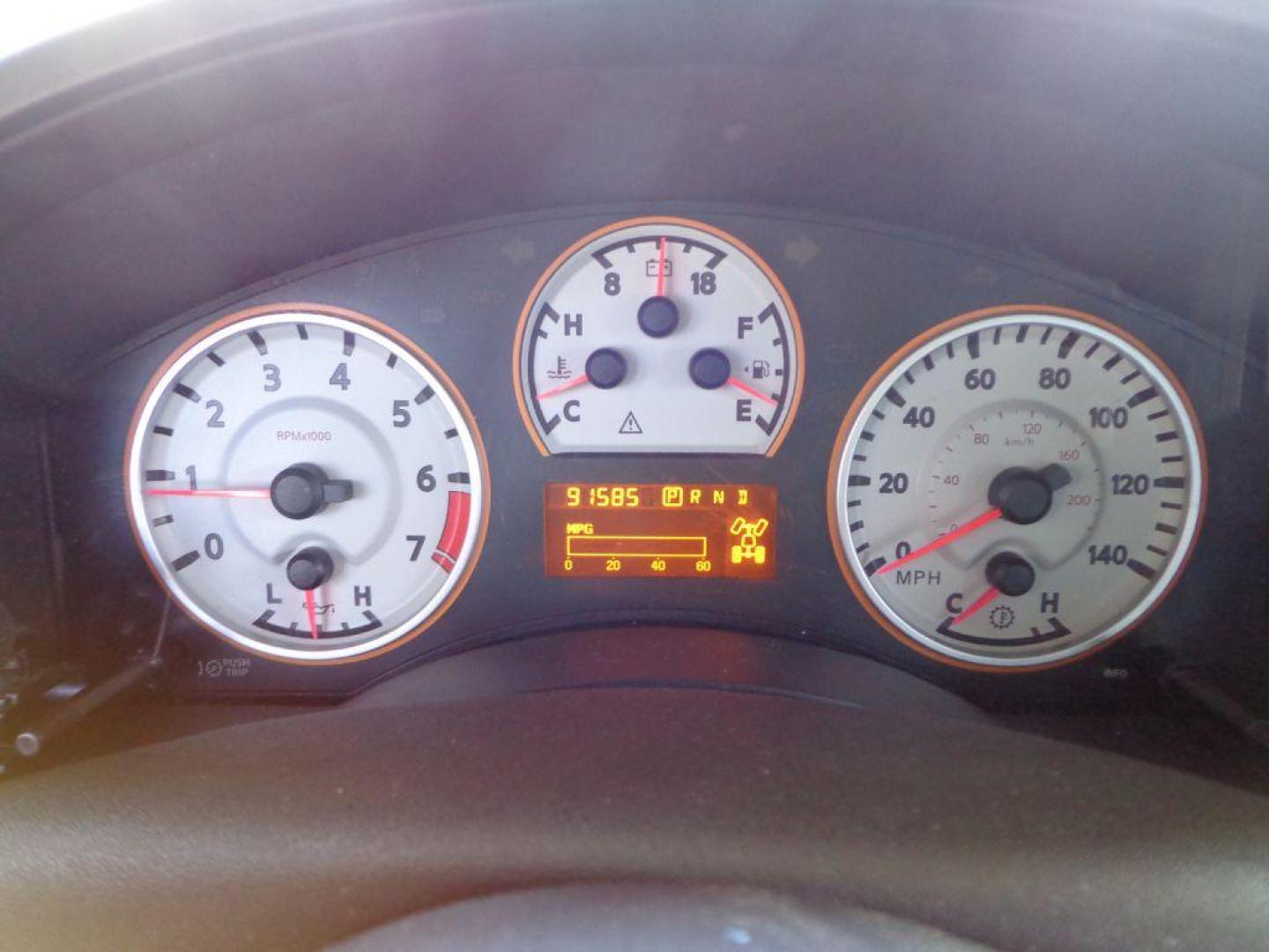 2011 GRAY NISSAN TITAN PRO-4X (1N6BA0EC9BN) with an 5.6L engine, Automatic transmission, located at 6610 L St., Omaha, NE, 68117, (402) 731-7800, 41.212872, -96.014702 - THIS VEHICLE HAS A BEEN FULLY INSPECTED AND HAS A CLEAN TITLE WITH A FREE CARFAX REPORT PROVIDED! SHARP RUST-FREE TITAN WITH LOW MILEAGE AND NEWER TIRES *****We have found that most customers do the majority of their shopping online before visiting a ealership. For this reason we feel it necess - Photo#21