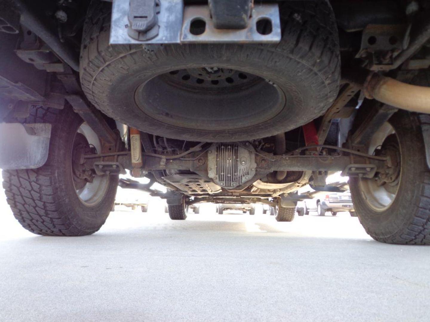 2011 GRAY NISSAN TITAN PRO-4X (1N6BA0EC9BN) with an 5.6L engine, Automatic transmission, located at 6610 L St., Omaha, NE, 68117, (402) 731-7800, 41.212872, -96.014702 - THIS VEHICLE HAS A BEEN FULLY INSPECTED AND HAS A CLEAN TITLE WITH A FREE CARFAX REPORT PROVIDED! SHARP RUST-FREE TITAN WITH LOW MILEAGE AND NEWER TIRES *****We have found that most customers do the majority of their shopping online before visiting a ealership. For this reason we feel it necess - Photo#22