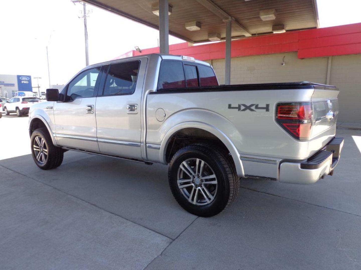 2013 GRAY FORD F150 SUPERCREW (1FTFW1ET8DF) with an 3.5L engine, Automatic transmission, located at 6610 L St., Omaha, NE, 68117, (402) 731-7800, 41.212872, -96.014702 - THIS VEHICLE HAS A BEEN FULLY INSPECTED AND HAS A CLEAN TITLE WITH A FREE CARFAX REPORT FRESH TRADE, RUNS AND DRIVES WELL. LOADED WITH A NICE SET OF MICHELINS! *****We have found that most customers do the majority of their shopping online before visiting a ealership. For this reason we feel i - Photo#5