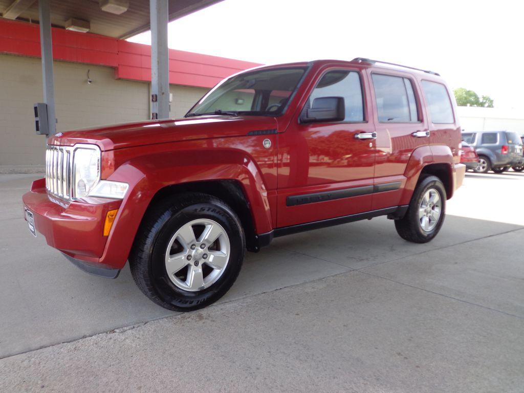 photo of 2010 JEEP LIBERTY SPORT