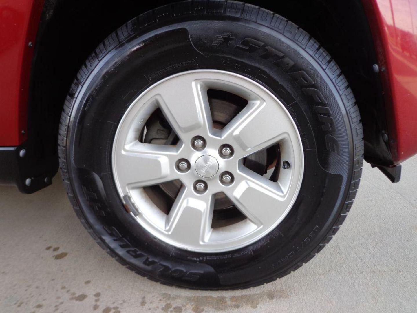 2010 MAROON JEEP LIBERTY SPORT (1J4PN2GK2AW) with an 3.7L engine, Automatic transmission, located at 6610 L St., Omaha, NE, 68117, (402) 731-7800, 41.212872, -96.014702 - THIS VEHICLE HAS A BEEN FULLY INSPECTED AND HAS A CLEAN TITLE WITH A FREE CARFAX REPORT PROVIDED! FRESH-TRADE IN WITH A CLEAN CARFAX, LOW MILEAGE AND NEWER TIRES! *****We have found that most customers do the majority of their shopping online before visiting a ealership. For this reason we feel - Photo#8