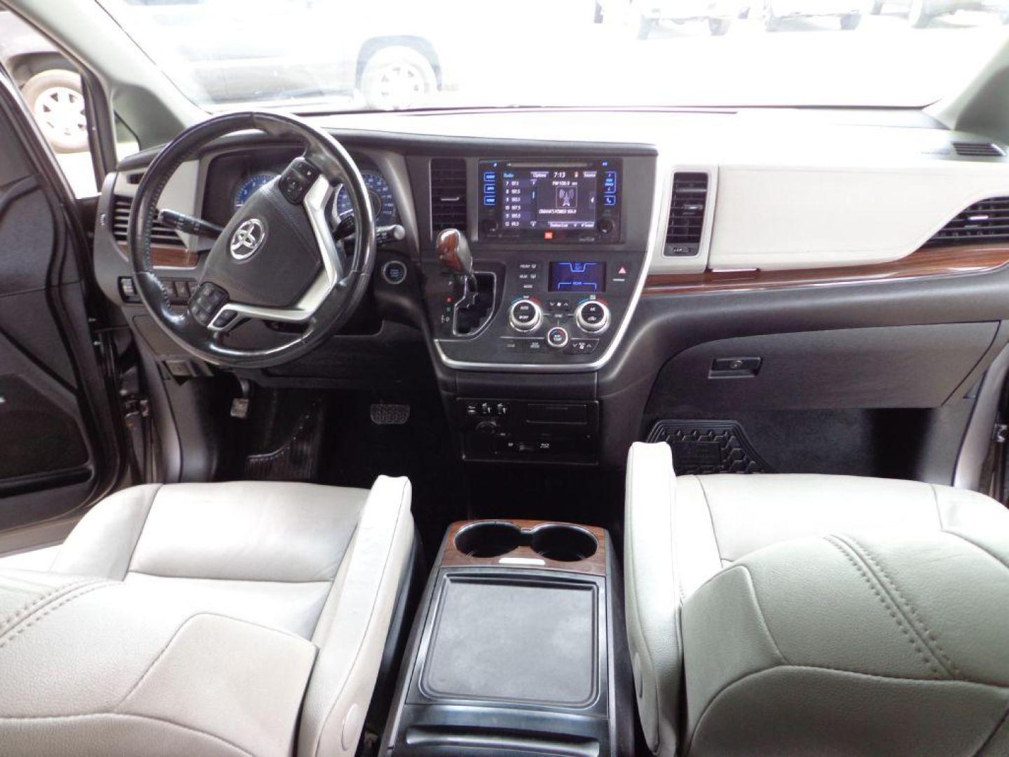 2017 GRAY TOYOTA SIENNA LIMITED PREMIUM (5TDDZ3DC1HS) with an 3.5L engine, Automatic transmission, located at 6610 L St., Omaha, NE, 68117, (402) 731-7800, 41.212872, -96.014702 - Photo#22