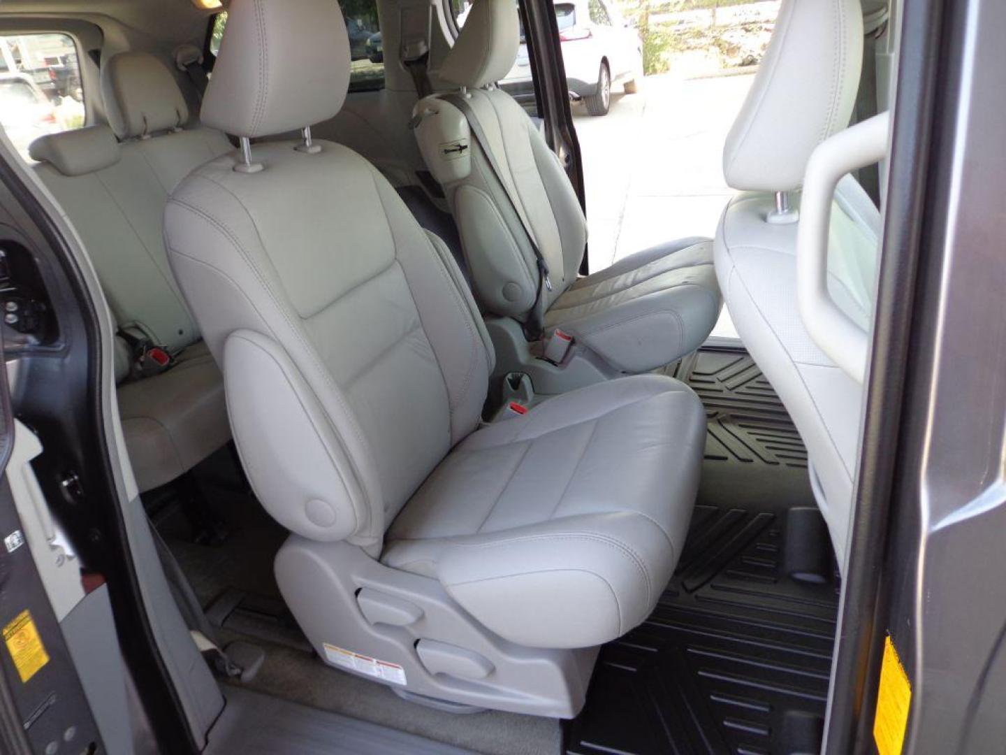 2014 GRAY TOYOTA SIENNA XLE (5TDYK3DC2ES) with an 3.5L engine, Automatic transmission, located at 6610 L St., Omaha, NE, 68117, (402) 731-7800, 41.212872, -96.014702 - THIS VEHICLE HAS A BEEN FULLY INSPECTED AND HAS A CLEAN TITLE WITH A FREE CARFAX REPORT PROVIDED! LOADED UP XLE WITH NAV, BACKUP CAM, REAR ENTERTAINMENT, NEWER TIRES AND MUCH MORE! *****We have found that most customers do the majority of their shopping online before visiting a ealership. For t - Photo#18