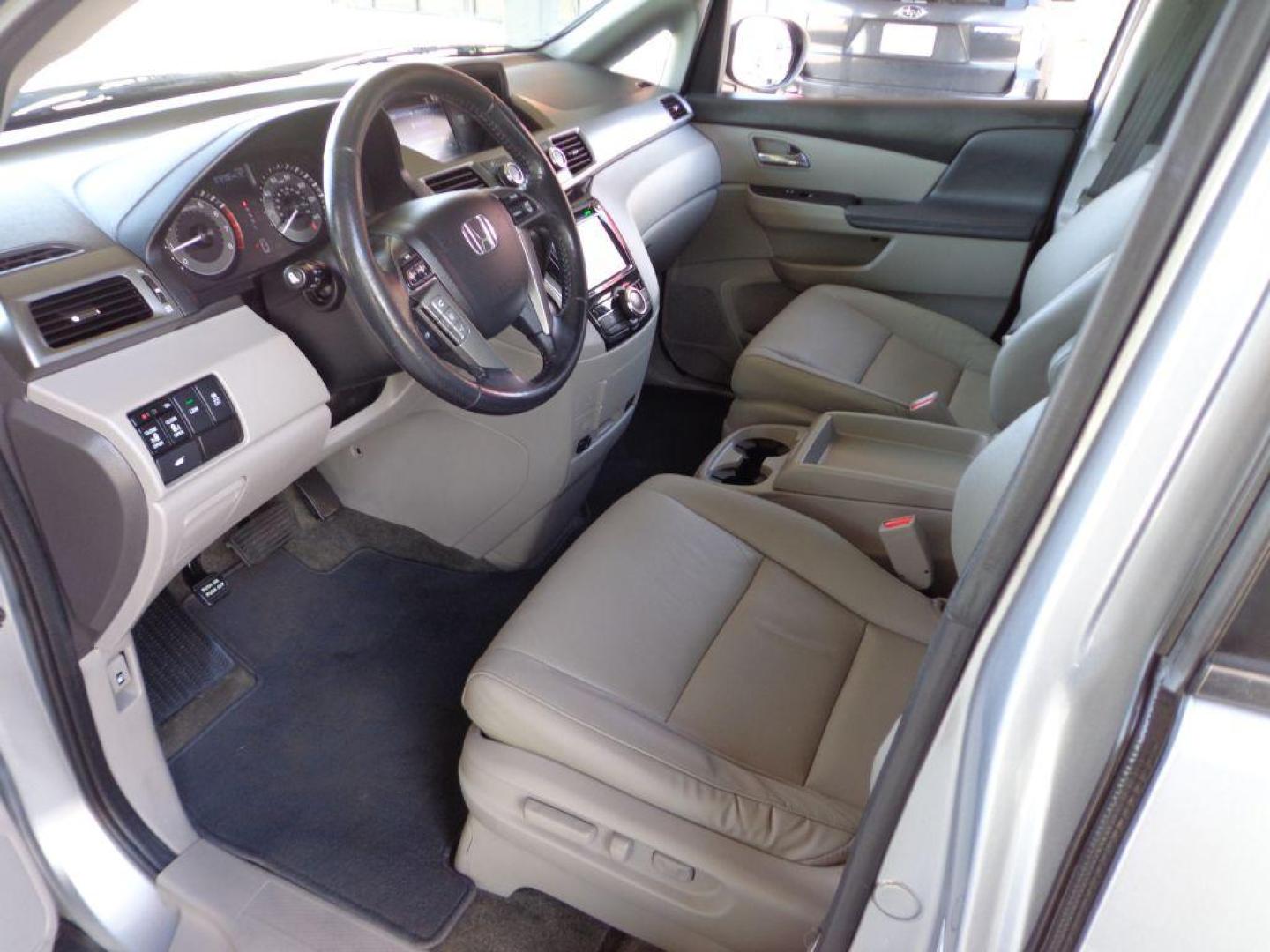 2017 SILVER HONDA ODYSSEY EXL (5FNRL5H66HB) with an 3.5L engine, Automatic transmission, located at 6610 L St., Omaha, NE, 68117, (402) 731-7800, 41.212872, -96.014702 - THIS VEHICLE HAS A BEEN FULLY INSPECTED AND HAS A CLEAN TITLE WITH A FREE CARFAX REPORT PROVIDED! 1-OWNER, CLEAN CARFAX, LOW MILEAGE AND NEWER TIRES! *****We have found that most customers do the majority of their shopping online before visiting a ealership. For this reason we feel it necessary - Photo#14