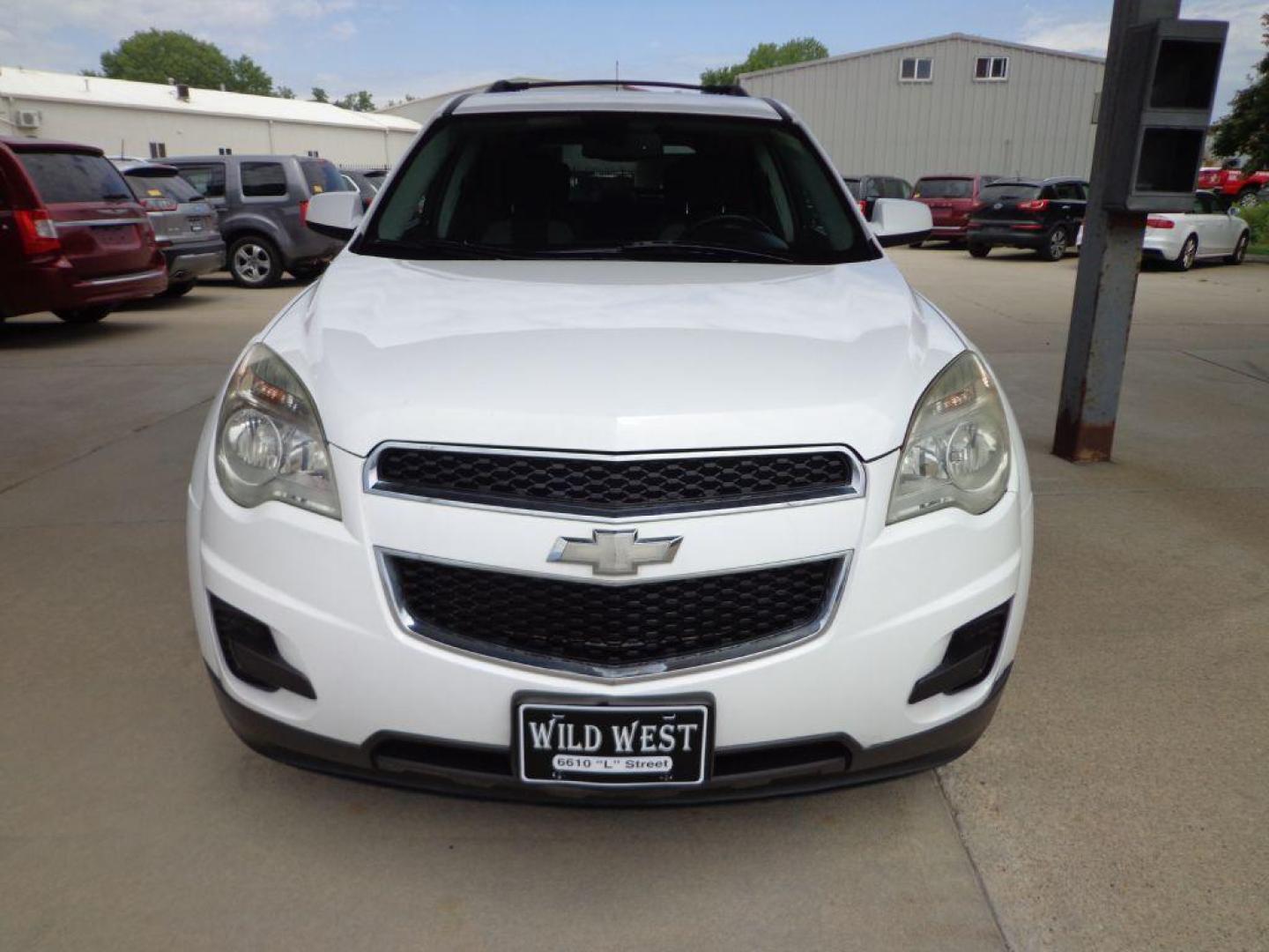 2010 WHITE CHEVROLET EQUINOX LT (2CNALDEW2A6) with an 2.4L engine, Automatic transmission, located at 6610 L St., Omaha, NE, 68117, (402) 731-7800, 41.212872, -96.014702 - THIS VEHICLE HAS A BEEN FULLY INSPECTED AND HAS A CLEAN TITLE WITH A FREE CARFAX REPORT PROVIDED! 2-OWNER TRADE-IN WITH A CLEAN CARFAX, READY TO GO! *****We have found that most customers do the majority of their shopping online before visiting a ealership. For this reason we feel it necessary - Photo#2