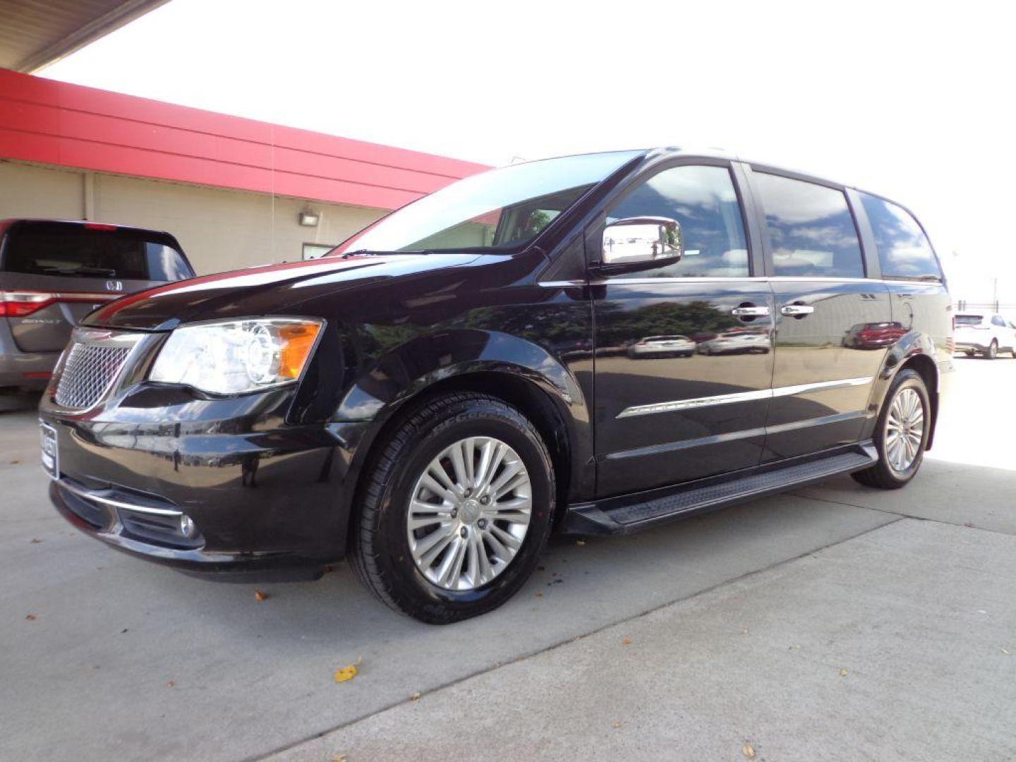 2015 BLACK CHRYSLER TOWN and COUNTRY LIMITED PLATINUM (2C4RC1GG8FR) with an 3.6L engine, Automatic transmission, located at 6610 L St., Omaha, NE, 68117, (402) 731-7800, 41.212872, -96.014702 - THIS VEHICLE HAS A BEEN FULLY INSPECTED AND HAS A CLEAN TITLE WITH A FREE CARFAX REPORT PROVIDED! 2-OWNER, CLEN CARFAX, LOW MILEAGE, LOADED WITH OPTIONS AND NEWER TIRES! *****We have found that most customers do the majority of their shopping online before visiting a ealership. For this reason - Photo#0