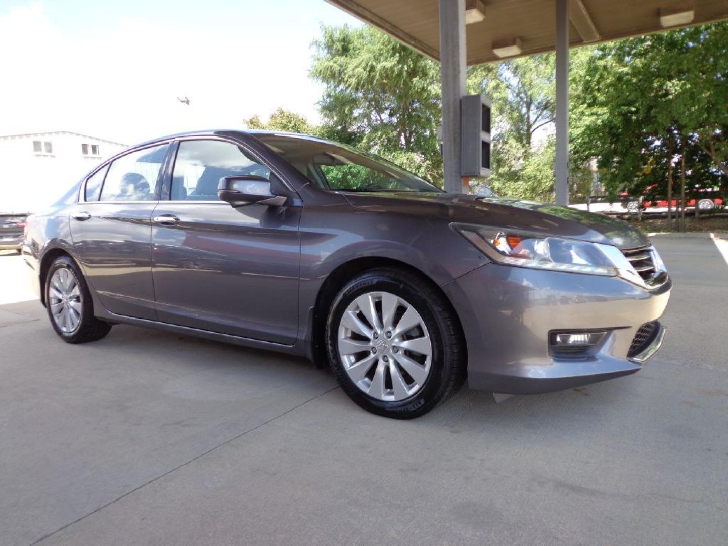 2014 GRAY HONDA ACCORD EXL (1HGCR3F84EA) with an 3.5L engine, Continuously Variable transmission, located at 6610 L St., Omaha, NE, 68117, (402) 731-7800, 41.212872, -96.014702 - THIS VEHICLE HAS A BEEN FULLY INSPECTED AND HAS A CLEAN TITLE WITH A FREE CARFAX REPORT PROVIDED. CLEAN CARFAX, LOW MILEAGE, WITH NEWER TIRES! *****We have found that most customers do the majority of their shopping online before visiting a ealership. For this reason we feel it necessary to hav- Photo#2