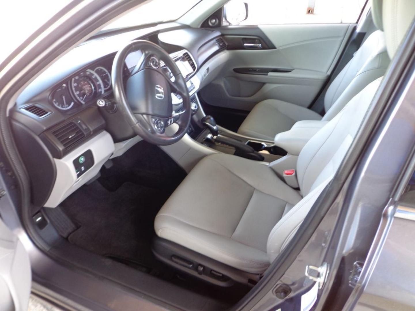 2014 GRAY HONDA ACCORD EXL (1HGCR3F84EA) with an 3.5L engine, Continuously Variable transmission, located at 6610 L St., Omaha, NE, 68117, (402) 731-7800, 41.212872, -96.014702 - THIS VEHICLE HAS A BEEN FULLY INSPECTED AND HAS A CLEAN TITLE WITH A FREE CARFAX REPORT PROVIDED. CLEAN CARFAX, LOW MILEAGE, WITH NEWER TIRES! *****We have found that most customers do the majority of their shopping online before visiting a ealership. For this reason we feel it necessary to hav- Photo#14