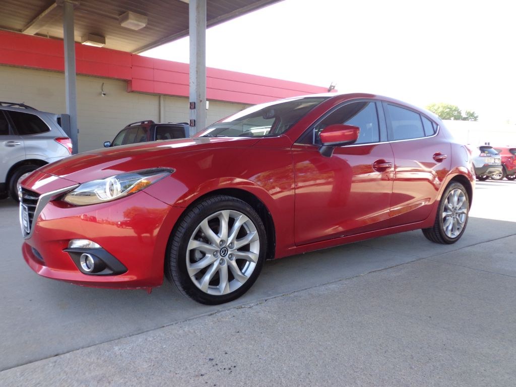 photo of 2015 MAZDA 3 GRAND TOURING