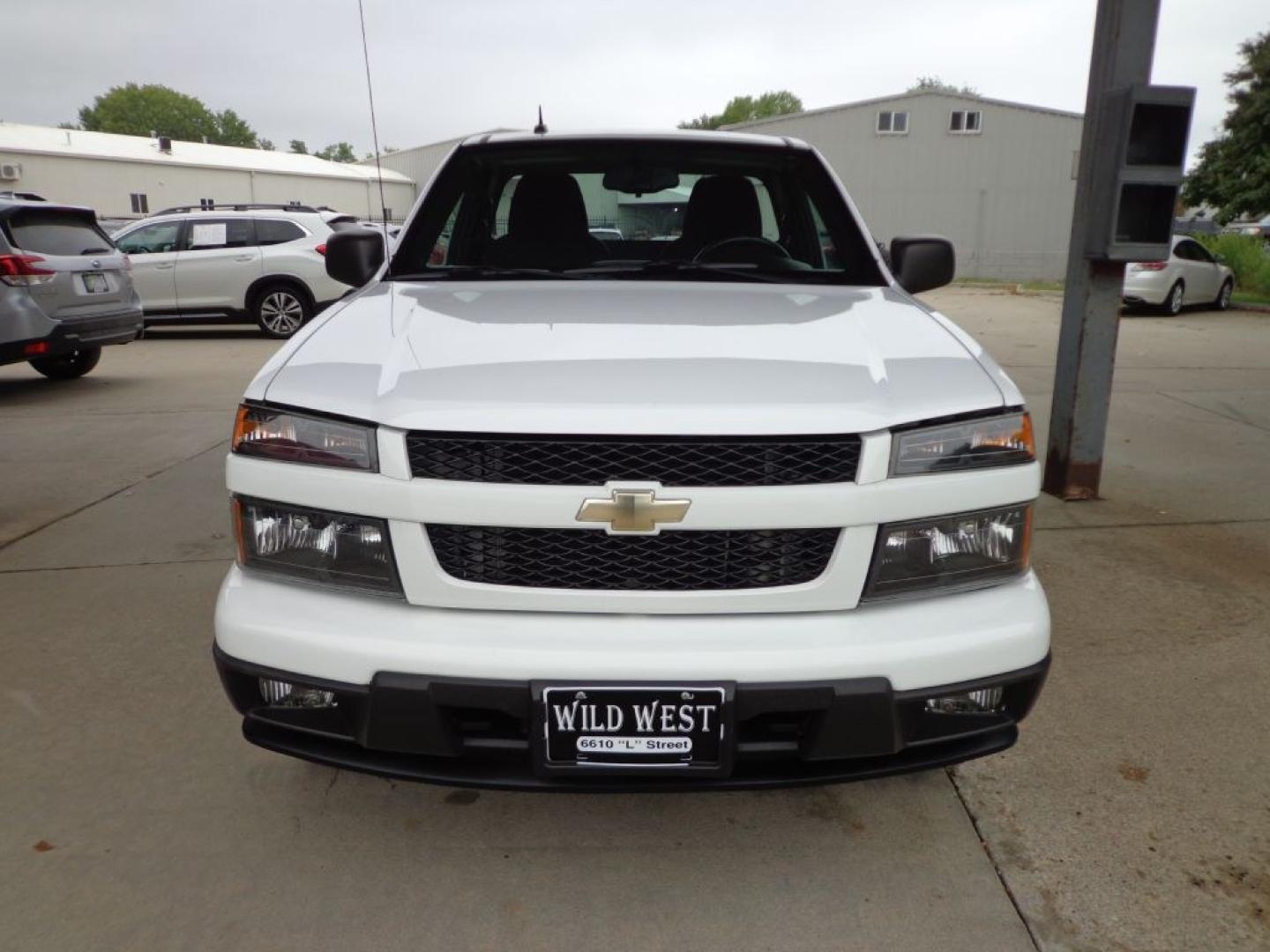 2012 WHITE CHEVROLET COLORADO (1GCGTBF94C8) with an 2.9L engine, Automatic transmission, located at 6610 L St., Omaha, NE, 68117, (402) 731-7800, 41.212872, -96.014702 - THIS VEHICLE HAS A BEEN FULLY INSPECTED AND HAS A CLEAN TITLE WITH A FREE CARFAX REPORT PROVIDED! 1-OWNER, CLEAN CARFAX, LOW MILEAGE WITH NEWER TIRES! *****We have found that most customers do the majority of their shopping online before visiting a ealership. For this reason we feel it necess- Photo#1