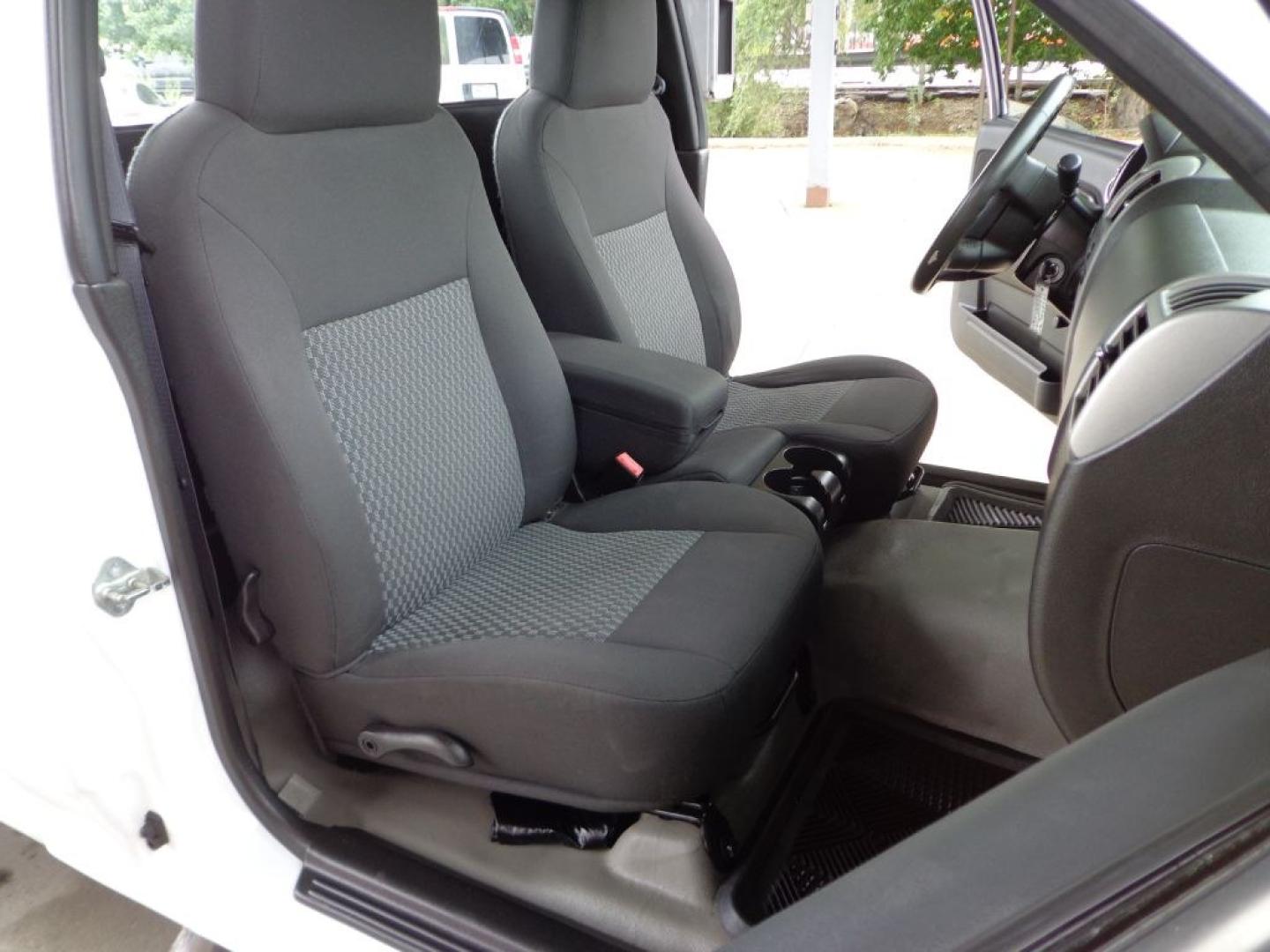 2012 WHITE CHEVROLET COLORADO (1GCGTBF94C8) with an 2.9L engine, Automatic transmission, located at 6610 L St., Omaha, NE, 68117, (402) 731-7800, 41.212872, -96.014702 - THIS VEHICLE HAS A BEEN FULLY INSPECTED AND HAS A CLEAN TITLE WITH A FREE CARFAX REPORT PROVIDED! 1-OWNER, CLEAN CARFAX, LOW MILEAGE WITH NEWER TIRES! *****We have found that most customers do the majority of their shopping online before visiting a ealership. For this reason we feel it necess- Photo#16