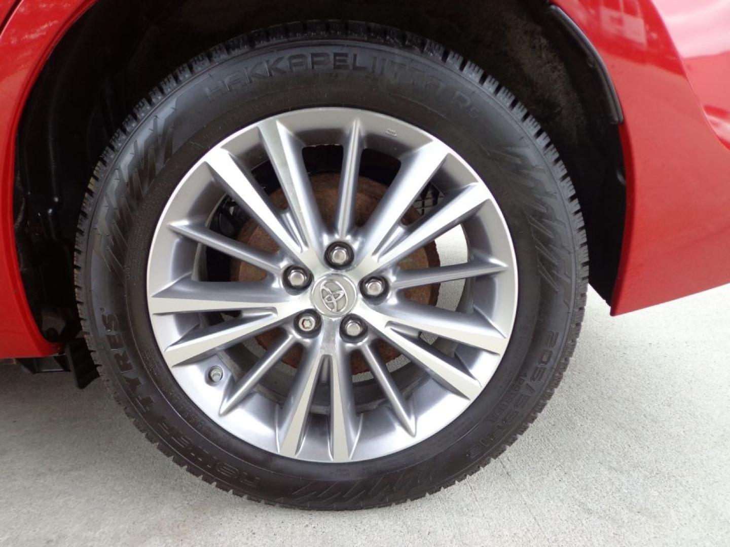 2015 RED TOYOTA COROLLA LE PREMIUM (2T1BURHE5FC) with an 1.8L engine, Automatic transmission, located at 6610 L St., Omaha, NE, 68117, (402) 731-7800, 41.212872, -96.014702 - THIS VEHICLE HAS A BEEN FULLY INSPECTED AND HAS A CLEAN TITLE WITH A FREE CARFAX REPORT PROVIDED! 2-OWNER, CLEAN CARFAX, LOW MILEAGE, HEATED LEATHER, SUNROOF, BACKUP CAM, NAV AND NEWER TIRES! *****We have found that most customers do the majority of their shopping online before visiting a ealer- Photo#9