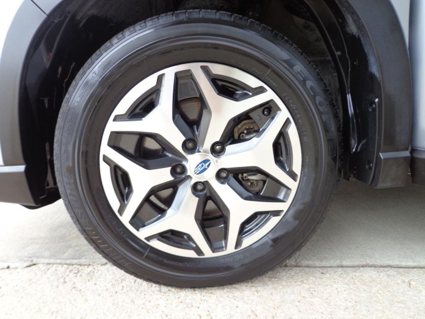 2019 SILVER SUBARU FORESTER PREMIUM (JF2SKAGC0KH) with an 2.5L engine, Continuously Variable transmission, located at 6610 L St., Omaha, NE, 68117, (402) 731-7800, 41.212872, -96.014702 - THIS VEHICLE HAS A BEEN FULLY INSPECTED AND HAS A CLEAN TITLE WITH A FREE CARFAX REPORT PROVIDED! 2-OWNER, CLEAN CARFAX, LOW MILEAGE, HEATED SEATS, SUNROOF AND MUCH MORE! *****We have found that most customers do the majority of their shopping online before visiting a ealership. For this reason- Photo#7