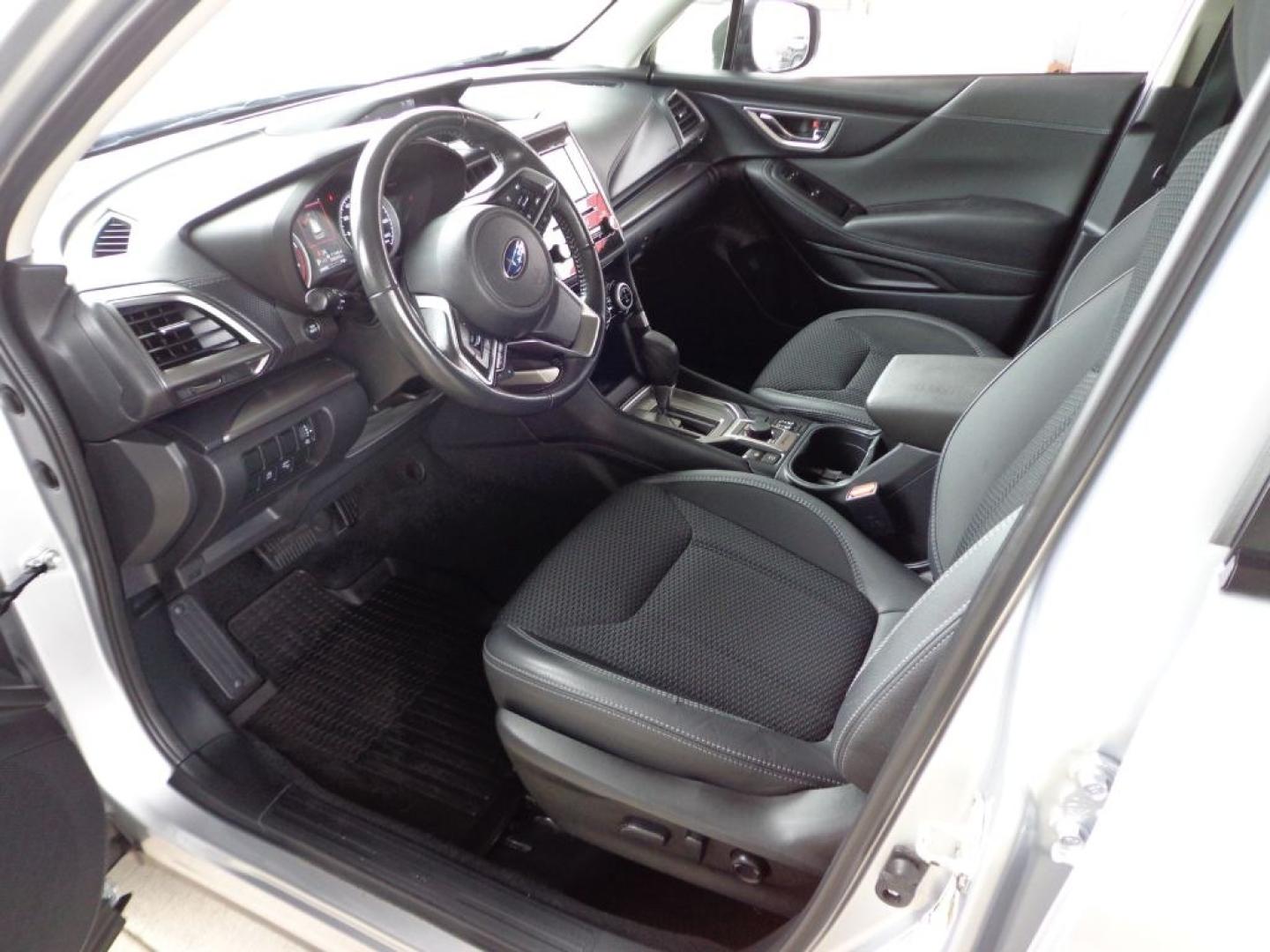 2019 SILVER SUBARU FORESTER PREMIUM (JF2SKAGC0KH) with an 2.5L engine, Continuously Variable transmission, located at 6610 L St., Omaha, NE, 68117, (402) 731-7800, 41.212872, -96.014702 - THIS VEHICLE HAS A BEEN FULLY INSPECTED AND HAS A CLEAN TITLE WITH A FREE CARFAX REPORT PROVIDED! 2-OWNER, CLEAN CARFAX, LOW MILEAGE, HEATED SEATS, SUNROOF AND MUCH MORE! *****We have found that most customers do the majority of their shopping online before visiting a ealership. For this reason- Photo#14