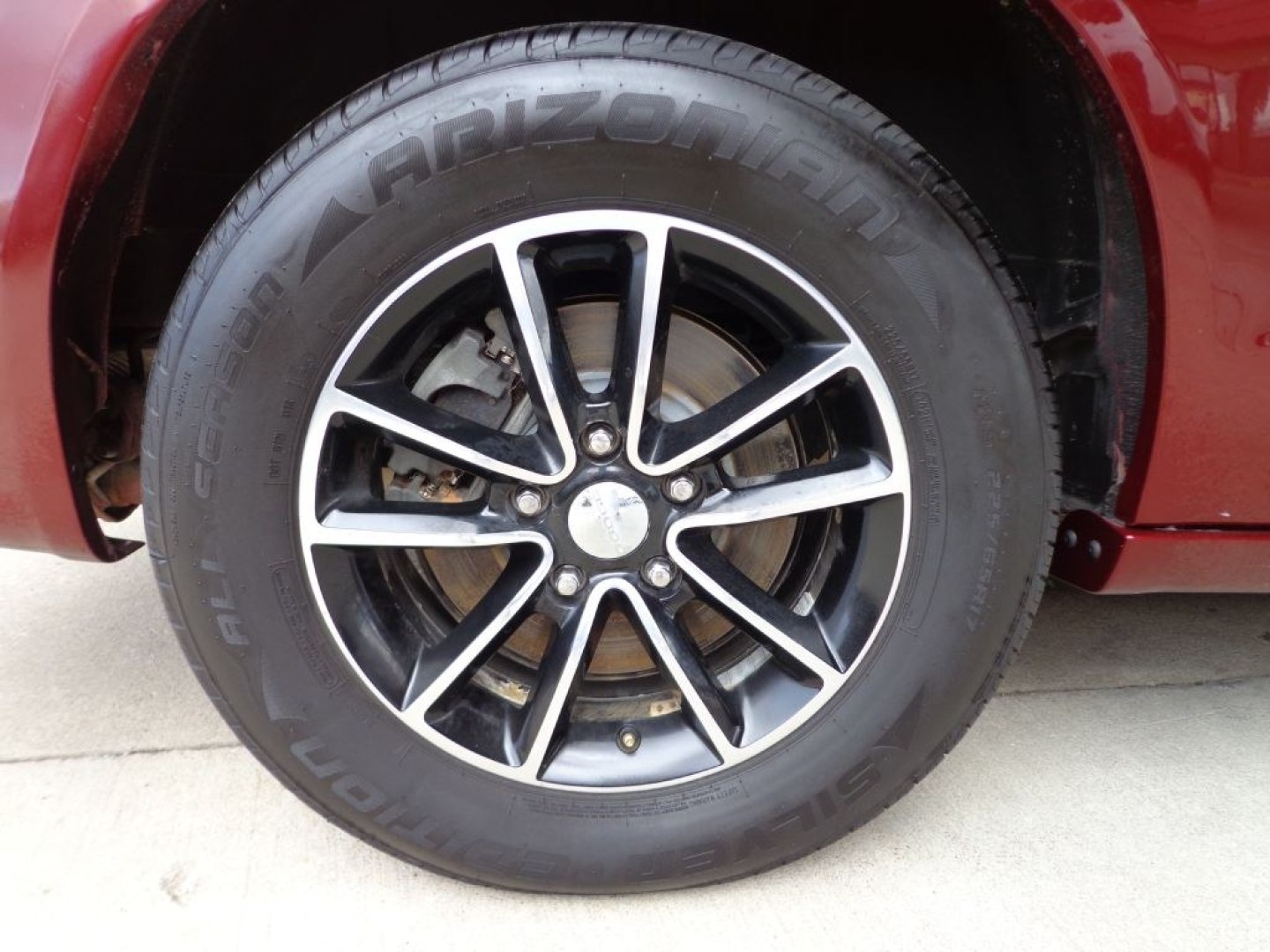 2019 RED DODGE GRAND CARAVAN GT (2C4RDGEGXKR) with an 3.6L engine, Automatic transmission, located at 6610 L St., Omaha, NE, 68117, (402) 731-7800, 41.212872, -96.014702 - THIS VEHICLE HAS A BEEN FULLY INSPECTED AND HAS A CLEAN TITLE WITH A FREE CARFAX REPORT PROVIDED! SHARP GT MODEL WITH A CLEAN CARFAX NAV, BACKUP CAM, NEWER TIRES AND MUCH MORE! *****We have found that most customers do the majority of their shopping online before visiting a ealership. For this- Photo#9