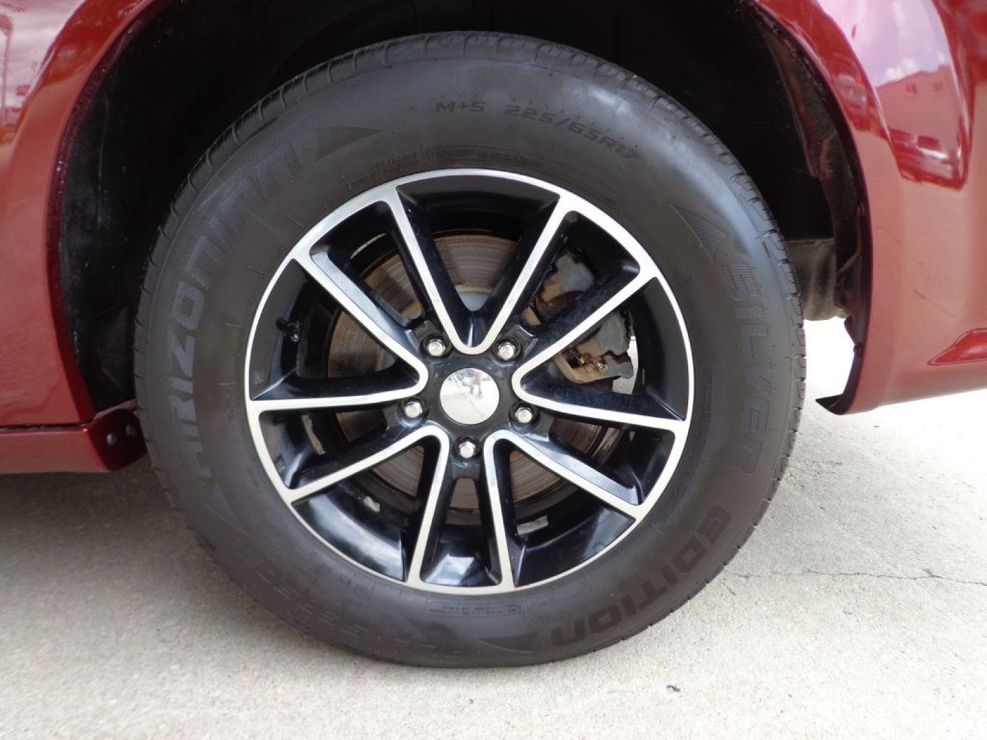 2019 RED DODGE GRAND CARAVAN GT (2C4RDGEGXKR) with an 3.6L engine, Automatic transmission, located at 6610 L St., Omaha, NE, 68117, (402) 731-7800, 41.212872, -96.014702 - THIS VEHICLE HAS A BEEN FULLY INSPECTED AND HAS A CLEAN TITLE WITH A FREE CARFAX REPORT PROVIDED! SHARP GT MODEL WITH A CLEAN CARFAX NAV, BACKUP CAM, NEWER TIRES AND MUCH MORE! *****We have found that most customers do the majority of their shopping online before visiting a ealership. For this- Photo#10