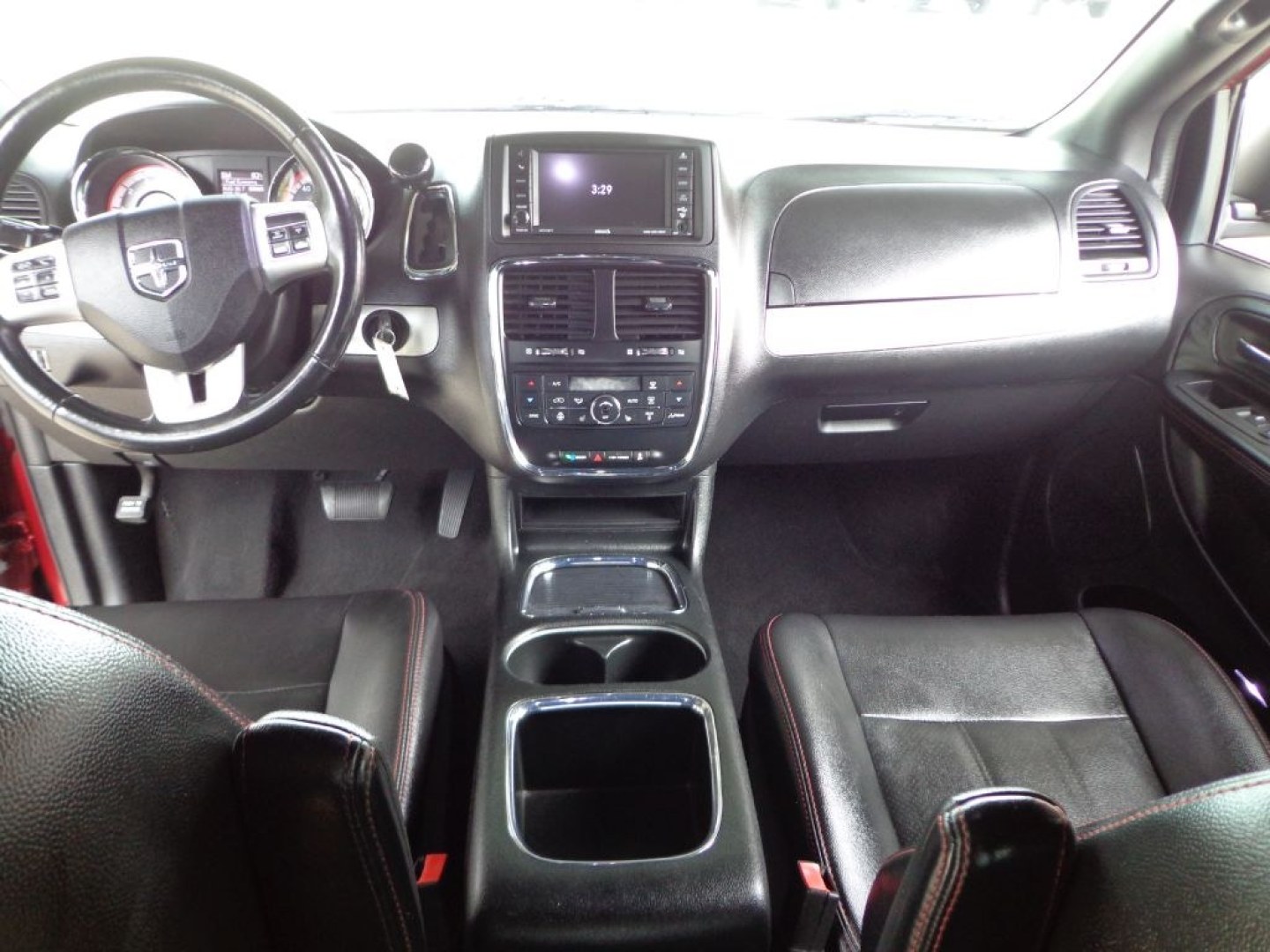 2019 RED DODGE GRAND CARAVAN GT (2C4RDGEGXKR) with an 3.6L engine, Automatic transmission, located at 6610 L St., Omaha, NE, 68117, (402) 731-7800, 41.212872, -96.014702 - THIS VEHICLE HAS A BEEN FULLY INSPECTED AND HAS A CLEAN TITLE WITH A FREE CARFAX REPORT PROVIDED! SHARP GT MODEL WITH A CLEAN CARFAX NAV, BACKUP CAM, NEWER TIRES AND MUCH MORE! *****We have found that most customers do the majority of their shopping online before visiting a ealership. For this- Photo#22
