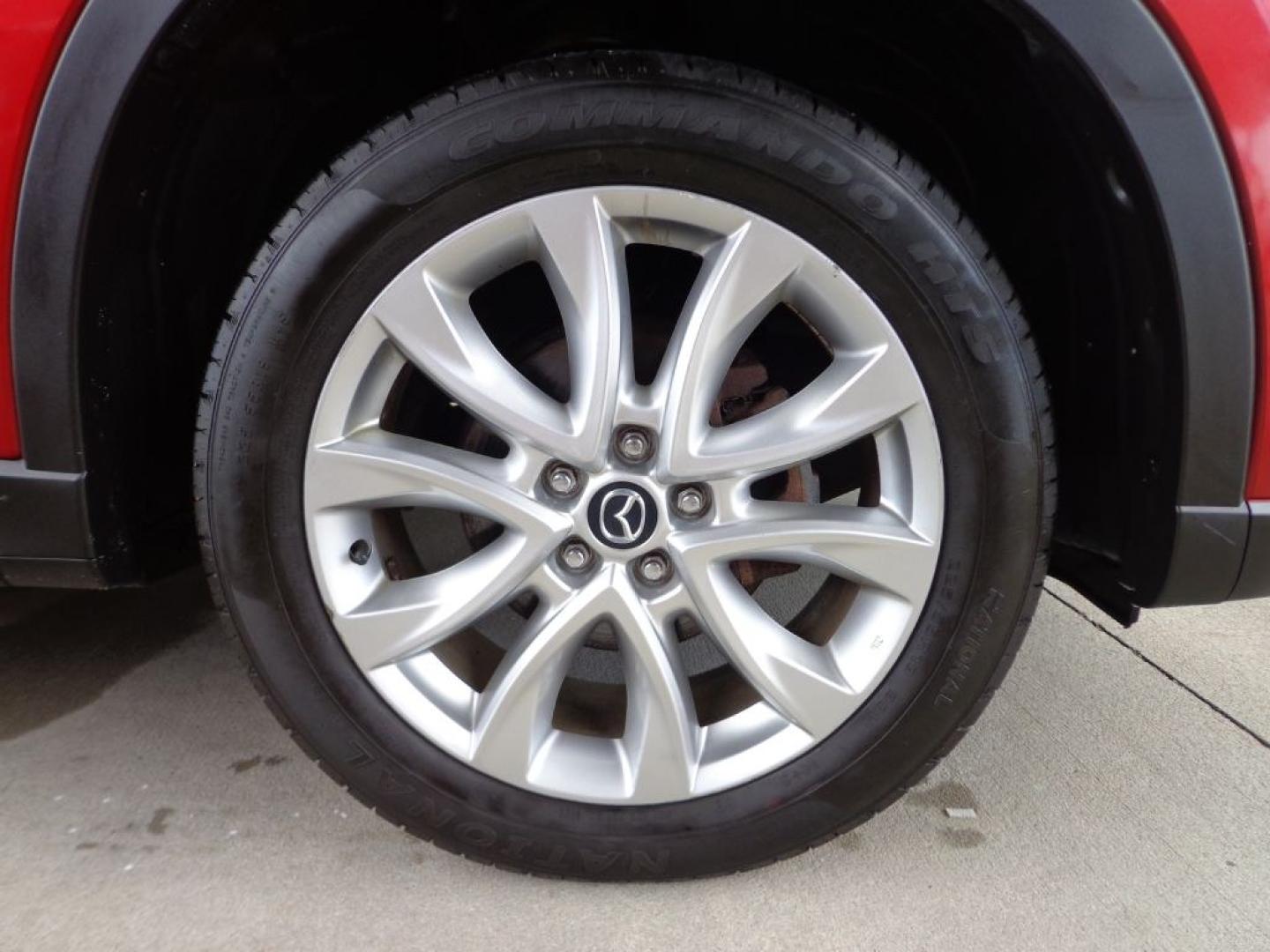 2015 RED MAZDA CX-5 GT (JM3KE4DY6F0) with an 2.5L engine, Automatic transmission, located at 6610 L St., Omaha, NE, 68117, (402) 731-7800, 41.212872, -96.014702 - THIS VEHICLE HAS A BEEN FULLY INSPECTED AND HAS A CLEAN TITLE WITH A FREE CARFAX REPORT PROVIDED! SHARP GRAND TOURING WITH A CLEAN CARFAX, LOW MILEAGE, SUNROOF, HEATED SEATS, NEWER TIRES AND MUCH MORE *****We have found that most customers do the majority of their shopping online before visit- Photo#8