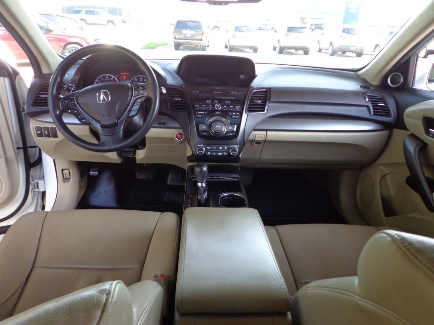 2015 WHITE ACURA RDX TECHNOLOGY (5J8TB4H51FL) with an 3.5L engine, Automatic transmission, located at 6610 L St., Omaha, NE, 68117, (402) 731-7800, 41.212872, -96.014702 - THIS VEHICLE HAS A BEEN FULLY INSPECTED AND HAS A CLEAN TITLE WITH A FREE CARFAX REPORT PROVIDED! SHARP TECH PACKAGE WITH A CLEAN CARFAX, LOW MILEAGE AND NEWER TIRES! *****We have found that most customers do the majority of their shopping online before visiting a ealership. For this reason we- Photo#22